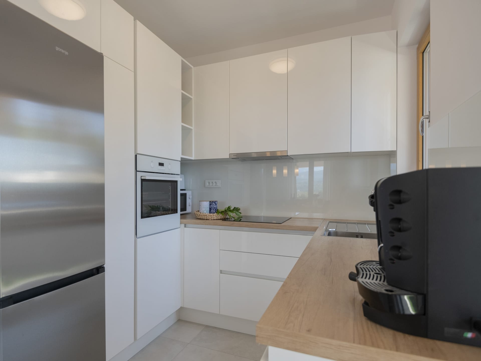 Villa In Excelsis: Ruim familieverblijf met privézwembad bij rivier en meer - foto 17