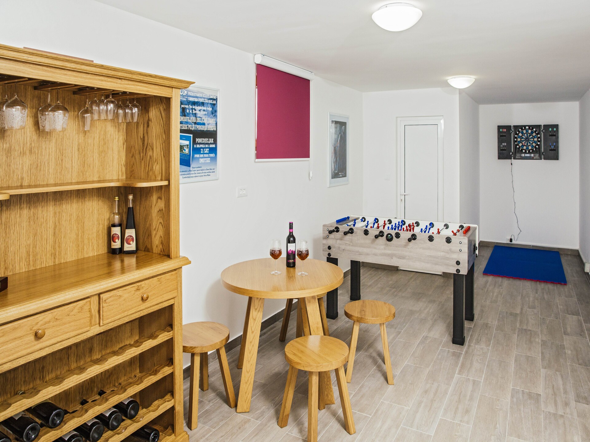Villa In Excelsis: Ruim familieverblijf met privézwembad bij rivier en meer - foto 19