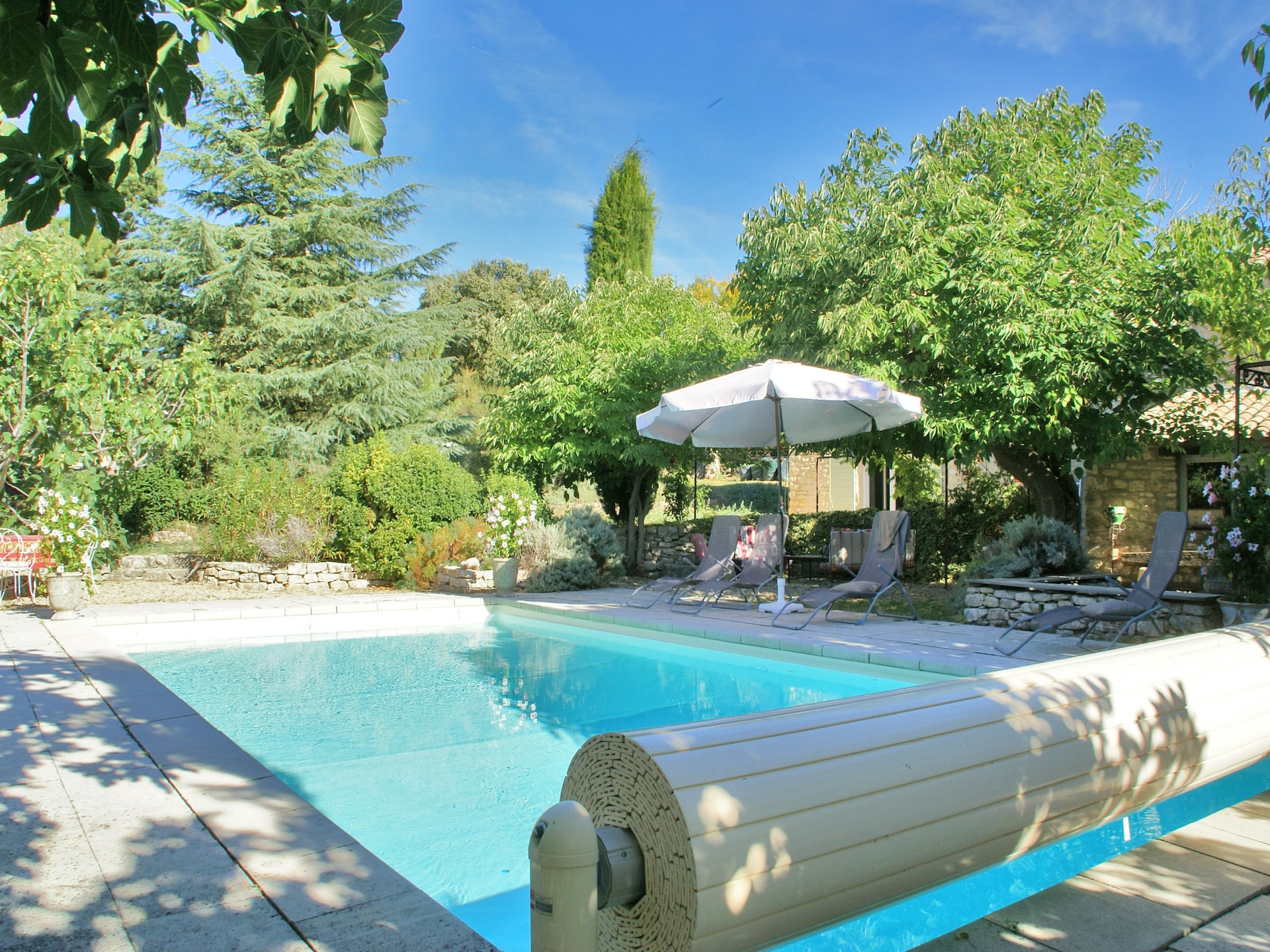 Authentieke Provençaalse villa met privézwembad in Viens - foto 1