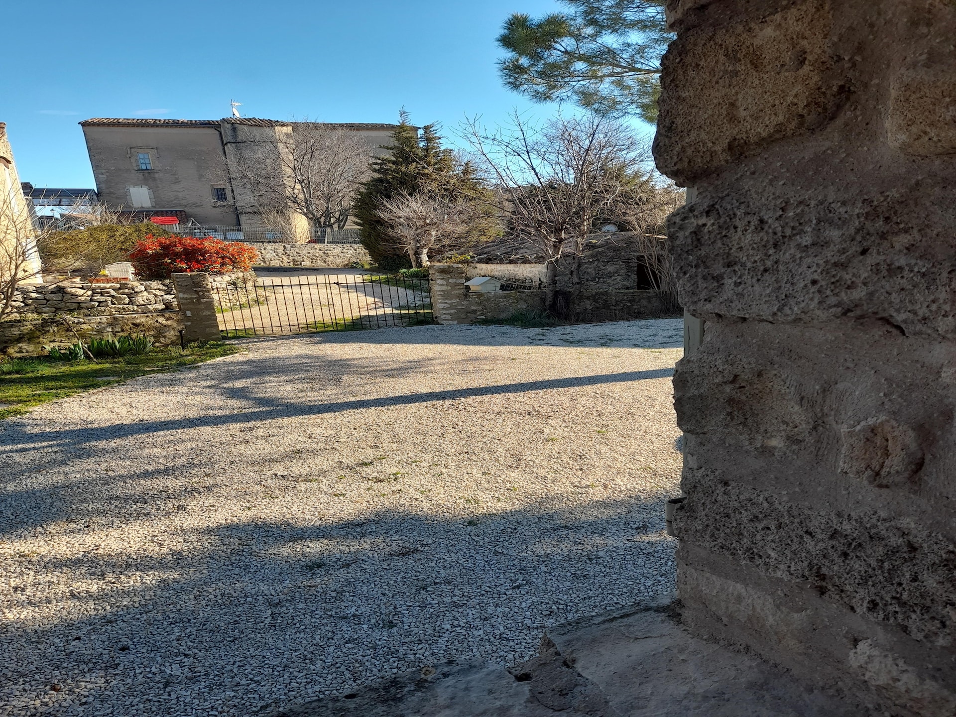 Authentieke Provençaalse villa met privézwembad in Viens - foto 14