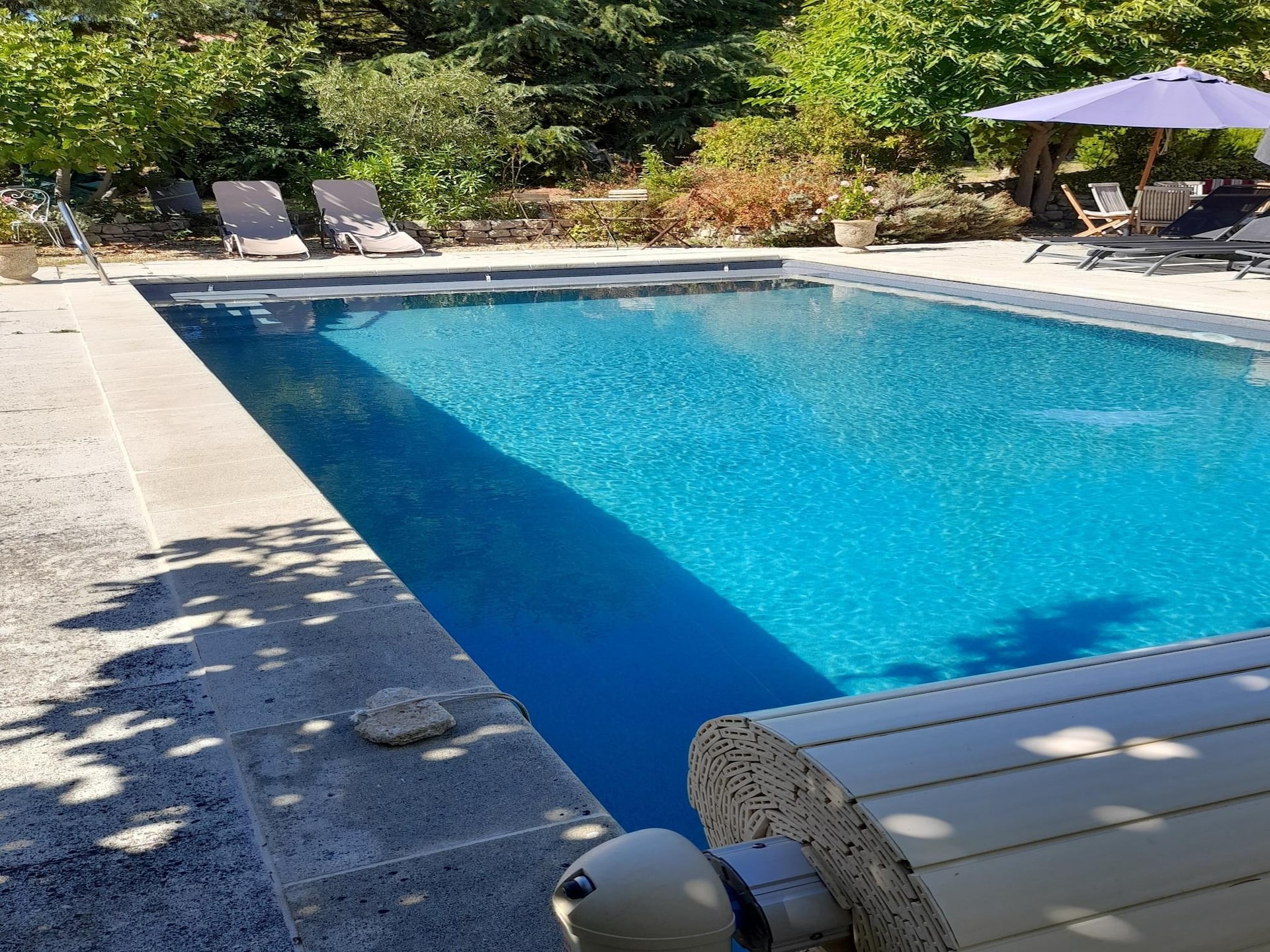 Authentieke Provençaalse villa met privézwembad in Viens - foto 39