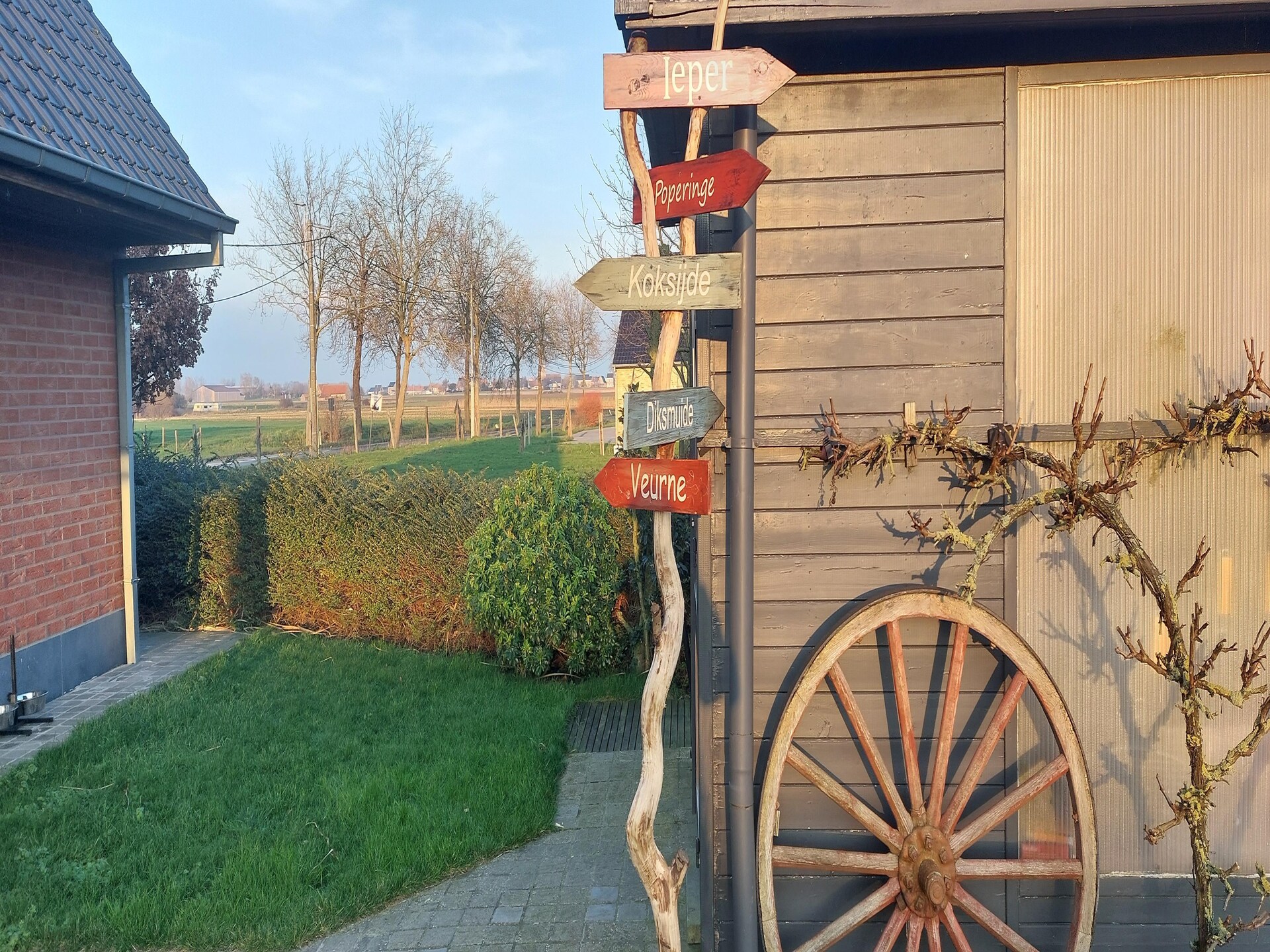 Ruim vakantiehuis voor 8 in Alveringem met omheinde tuin, honden welkom - foto 27