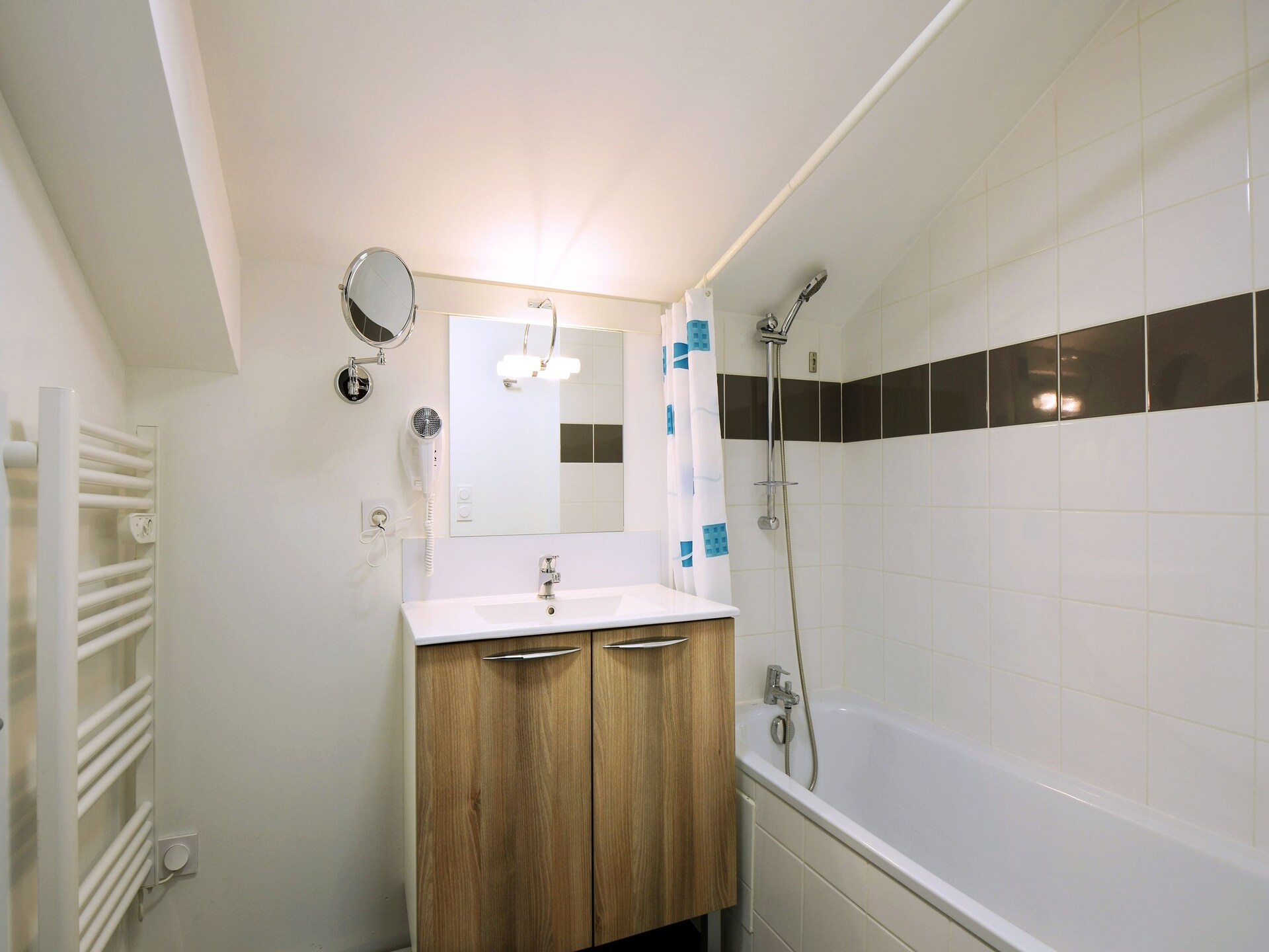 Sfeervol chalet voor 6 personen in Auris-en-Oisans - foto 13
