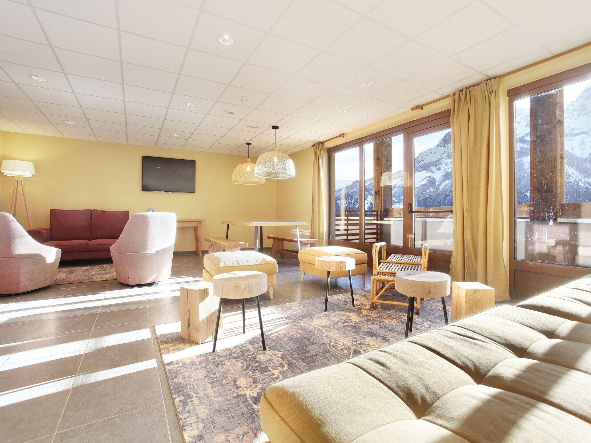 Knus chalet-appartement op vakantiepark Pra Loup 1500, hond welkom - foto 3