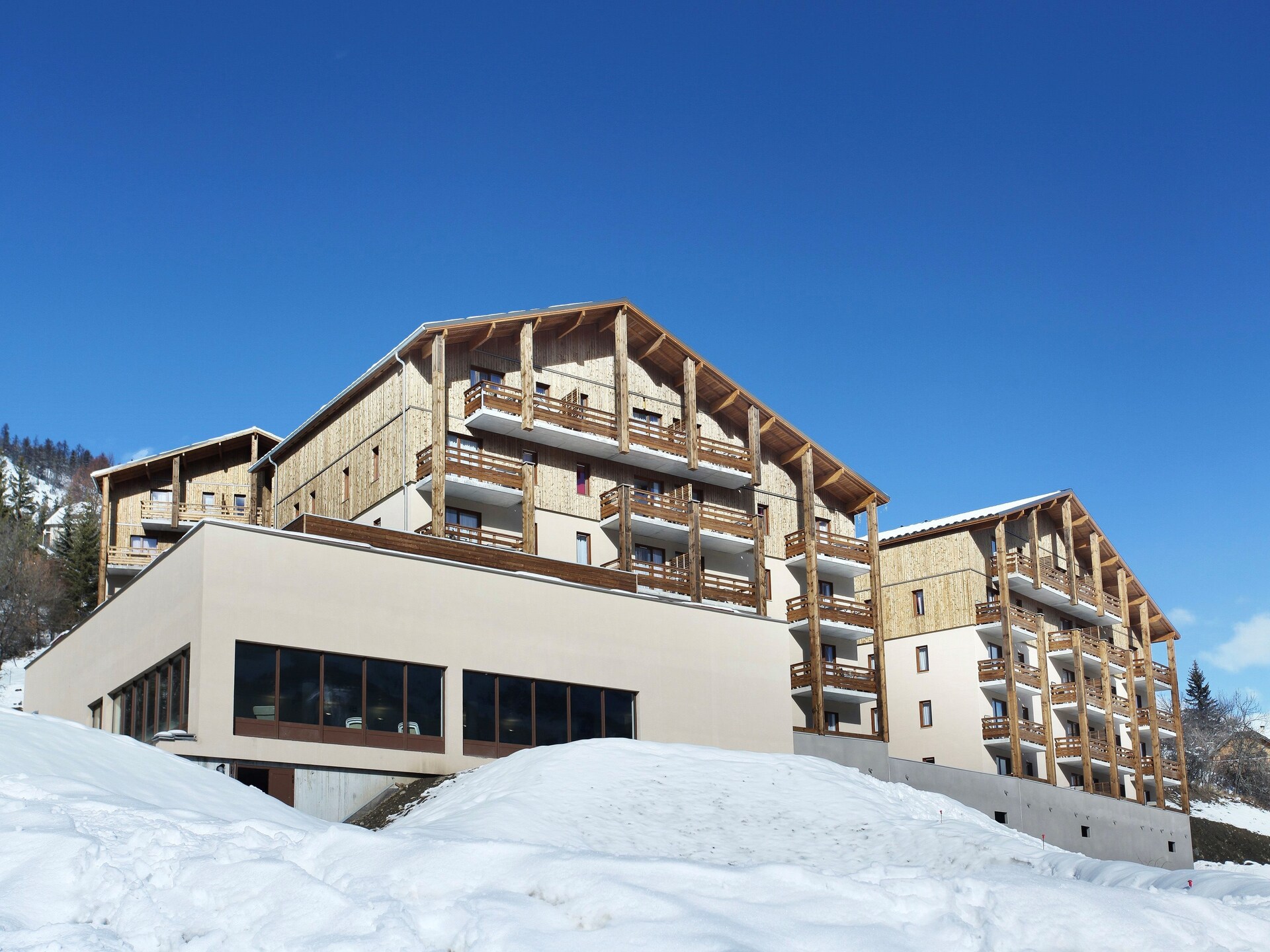 Knus chalet-appartement op vakantiepark Pra Loup 1500, hond welkom - foto 16