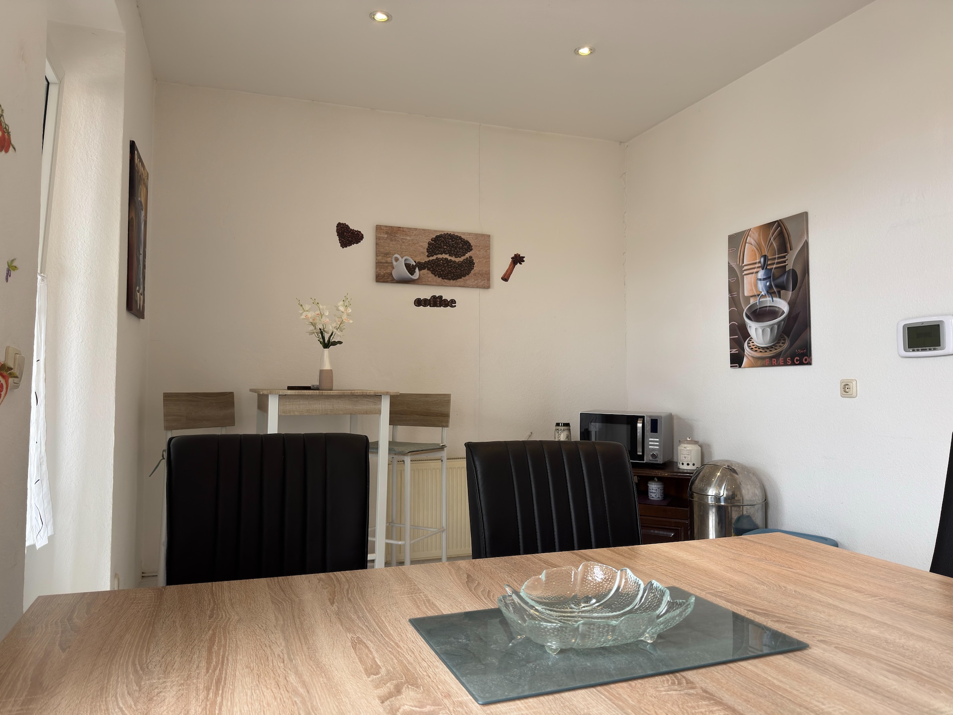 Op 1,0 km van het centrum: ruim appartement in Ballenstedt - foto 4
