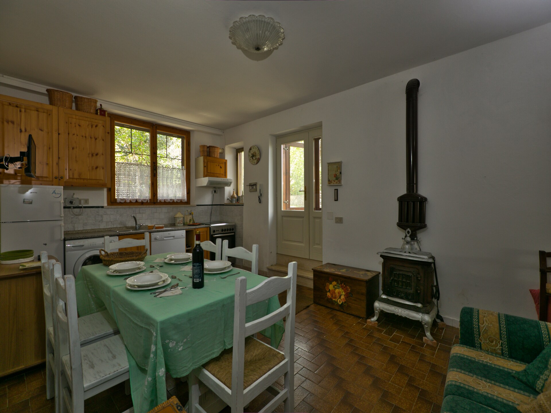 Knus Toscaans vakantiehuis met tuin, op 12 km van het strand in Sassetta - foto 14