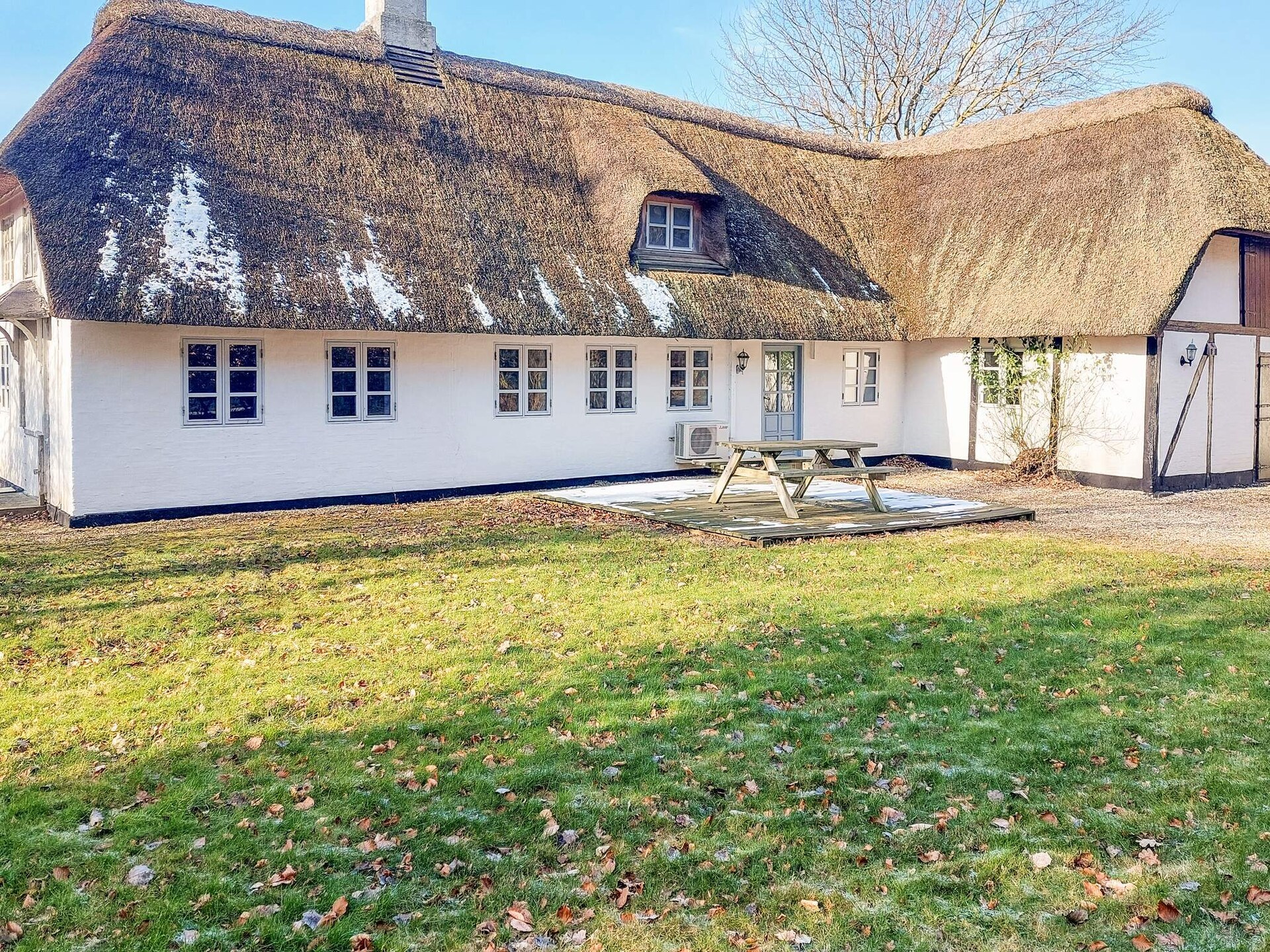 Ruim vakantiehuis op 80 meter van zee met panoramisch waterzicht bij Svendborg - foto 2