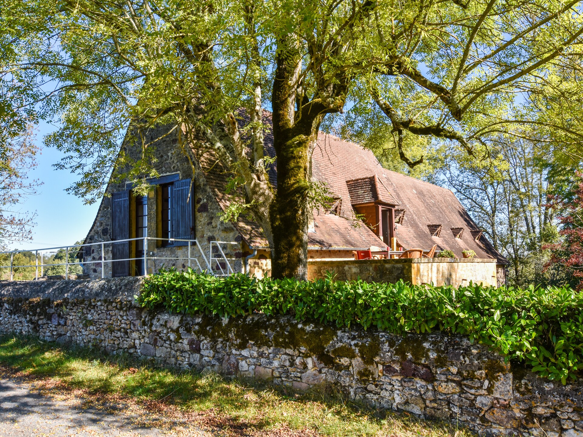 Vrijstaand vakantiehuis met privézwembad aan de Dordogne voor 6 personen - foto 32