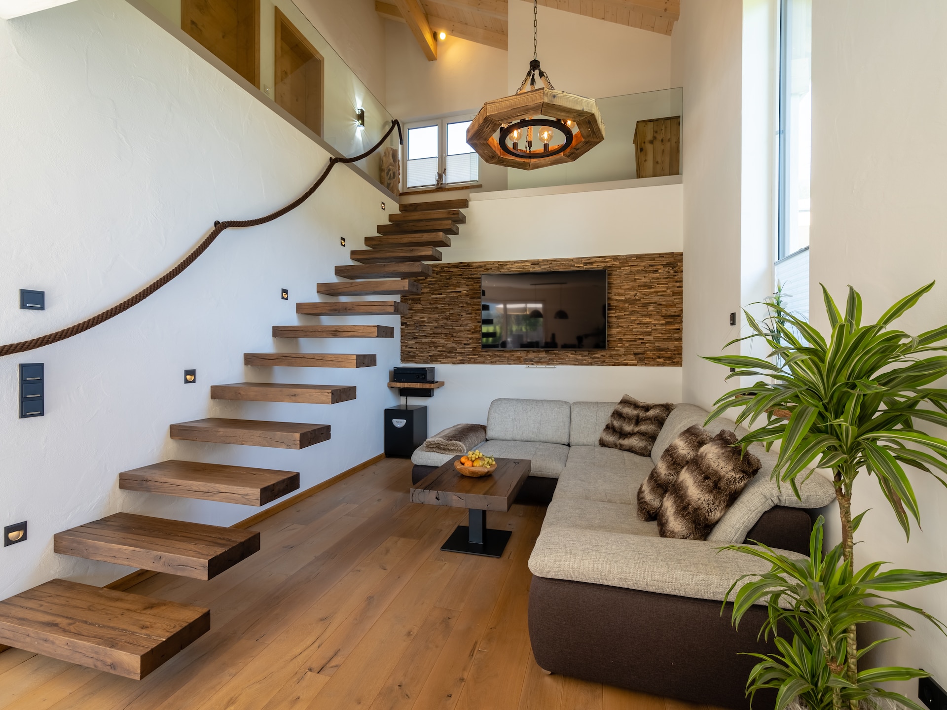 Op 300 m van de piste: Luxe chalet met privézwembad in Neukirchen - foto 4