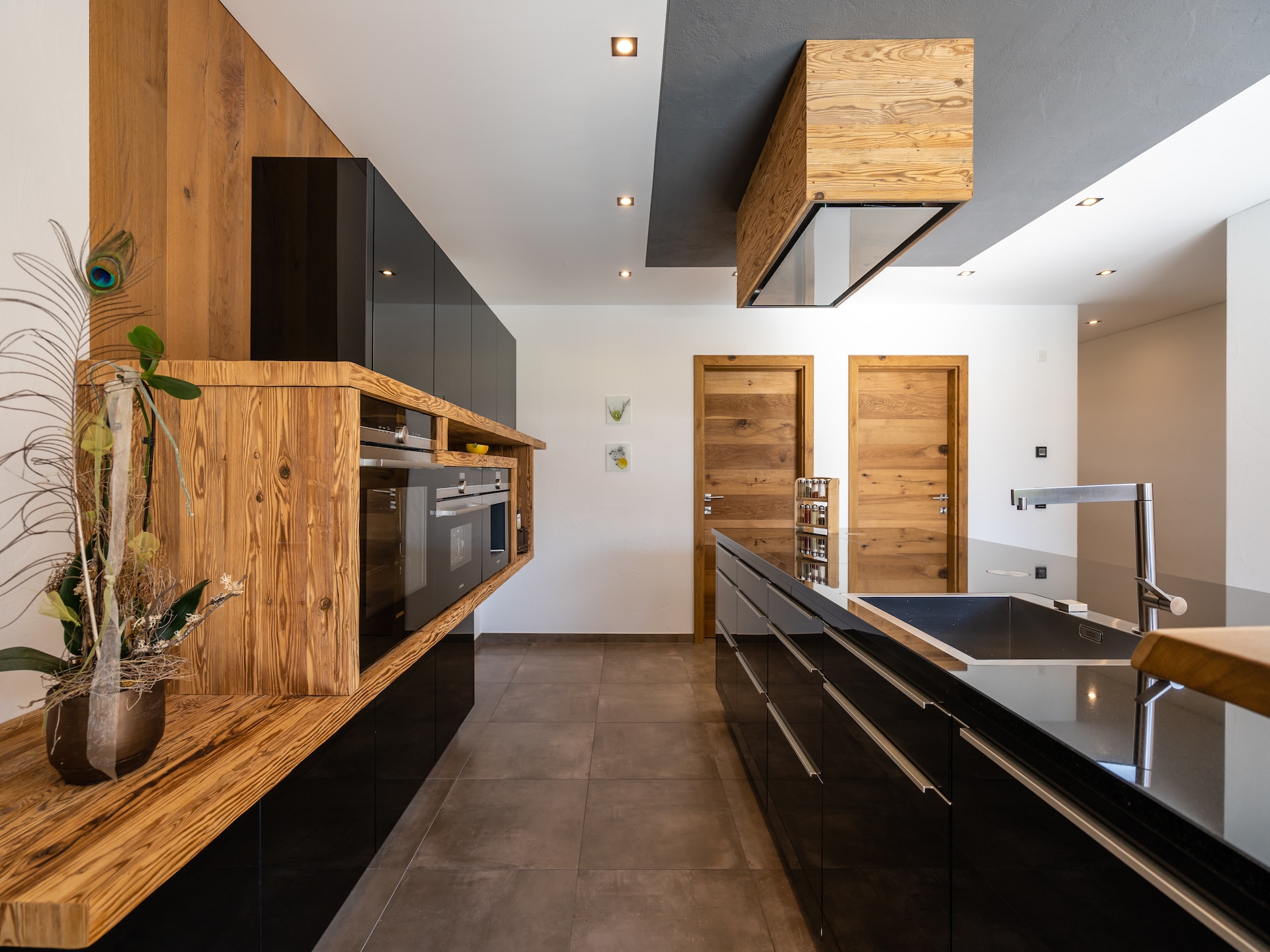 Op 300 m van de piste: Luxe chalet met privézwembad in Neukirchen - foto 16