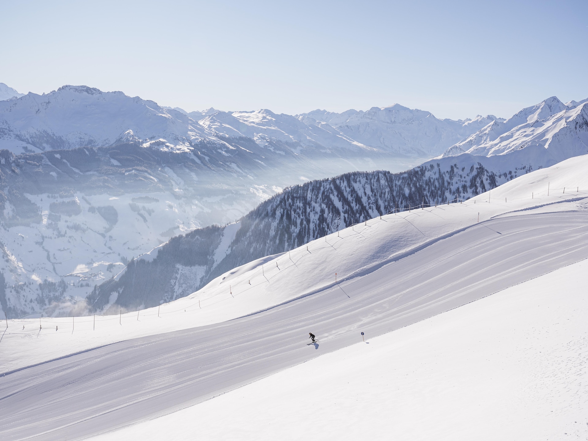 Op 300 m van de piste: Luxe chalet met privézwembad in Neukirchen - foto 36