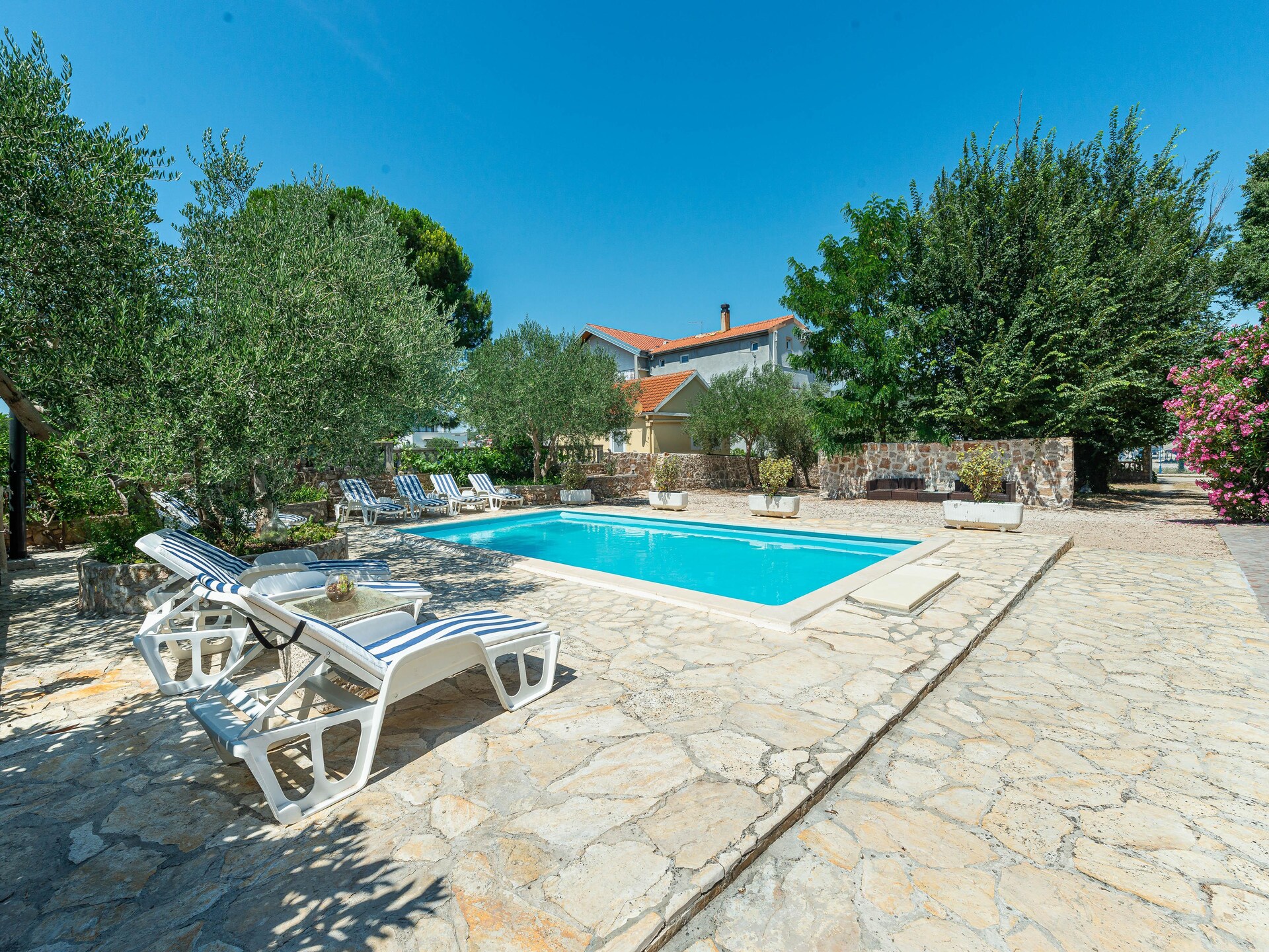 Villa Roko: Ruim vakantiehuis met privézwembad en sauna in Bibinje - foto 7