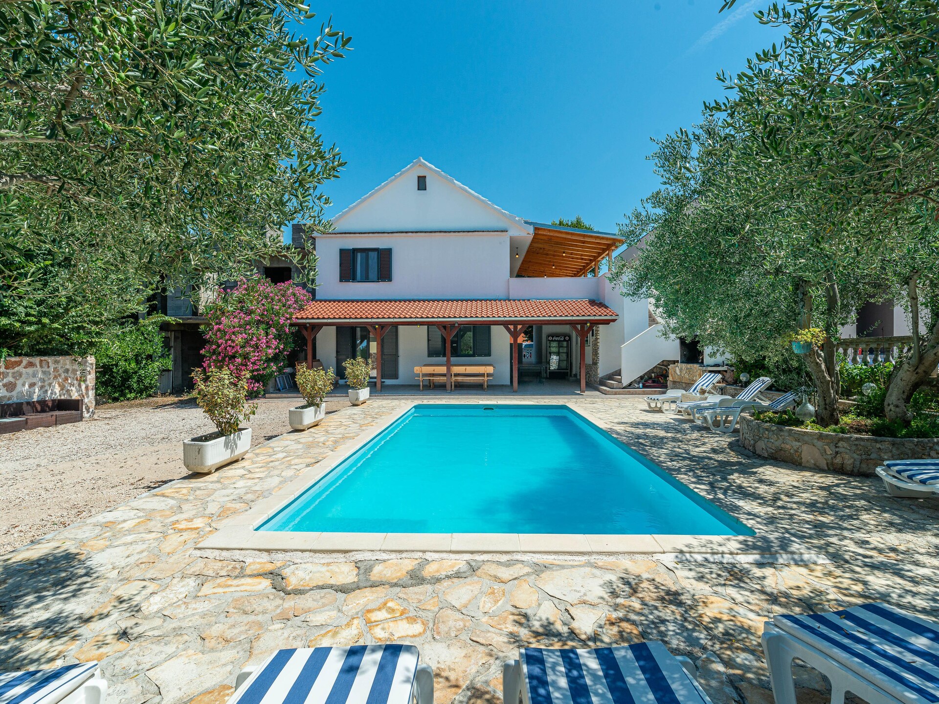 Villa Roko: Ruim vakantiehuis met privézwembad en sauna in Bibinje - foto 5