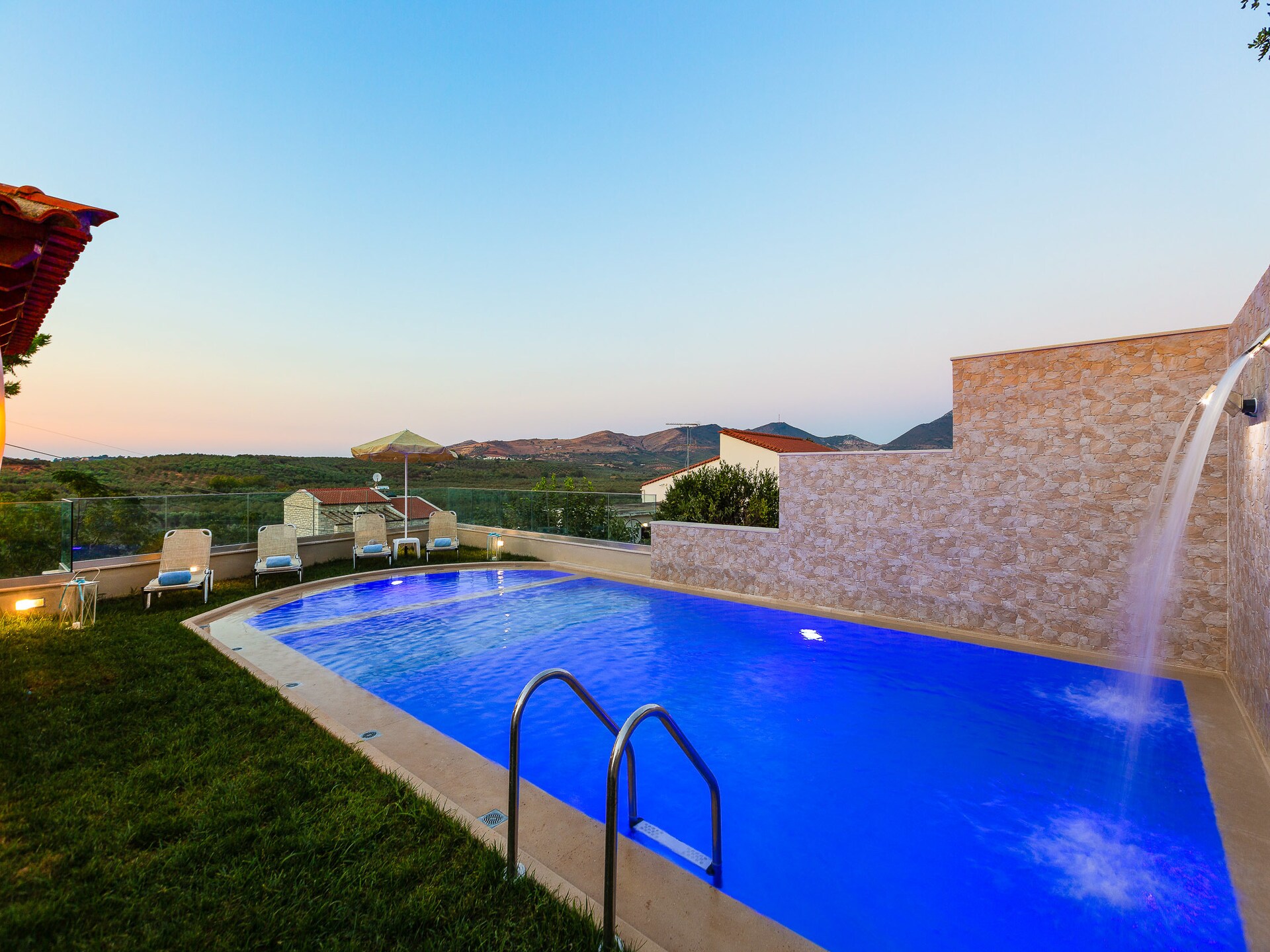 Petro Kampos Villa 3: Ruime vrijstaande villa met privézwembad op Kreta - foto 11