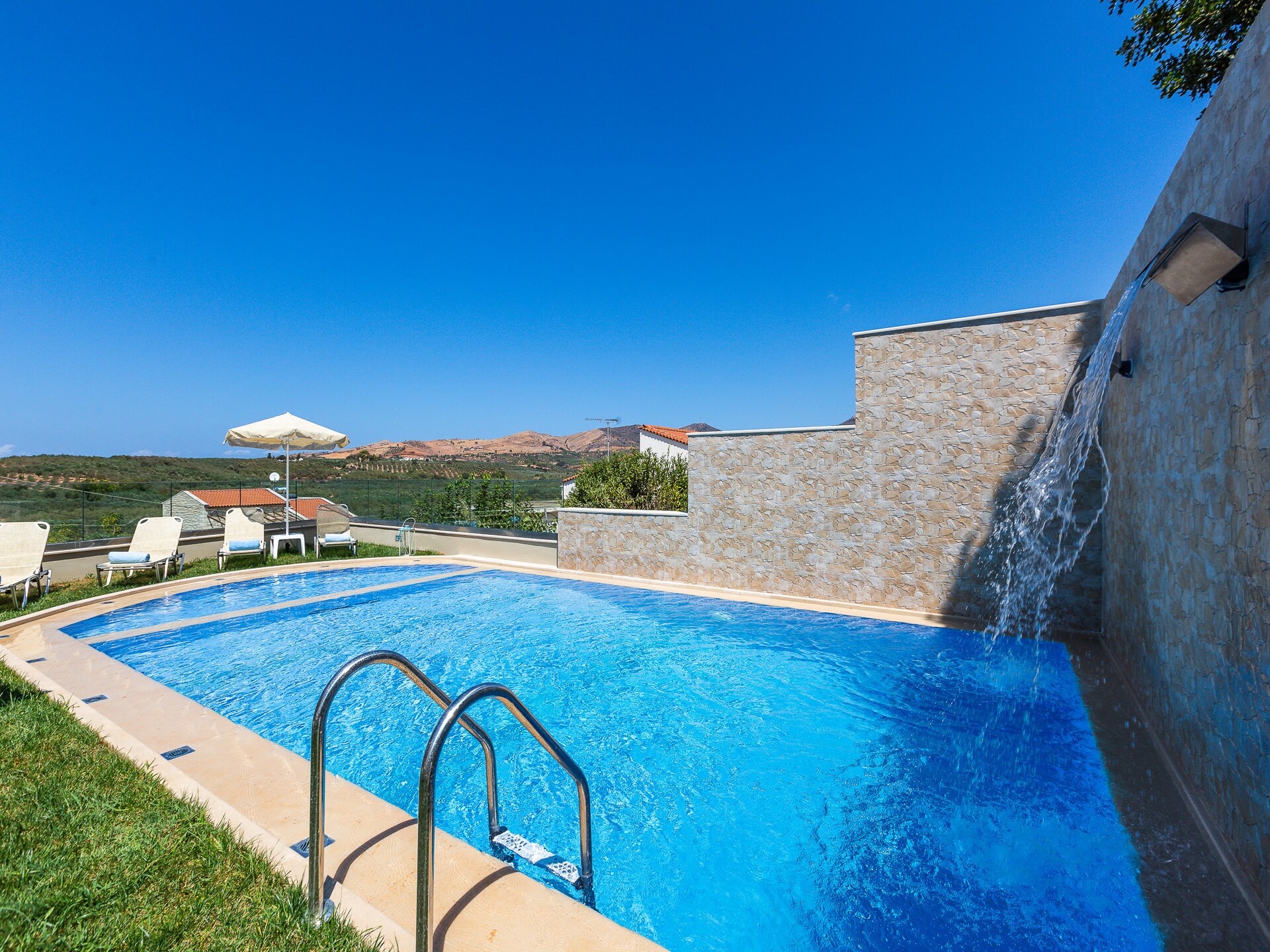 Petro Kampos Villa 3: Ruime vrijstaande villa met privézwembad op Kreta - foto 16