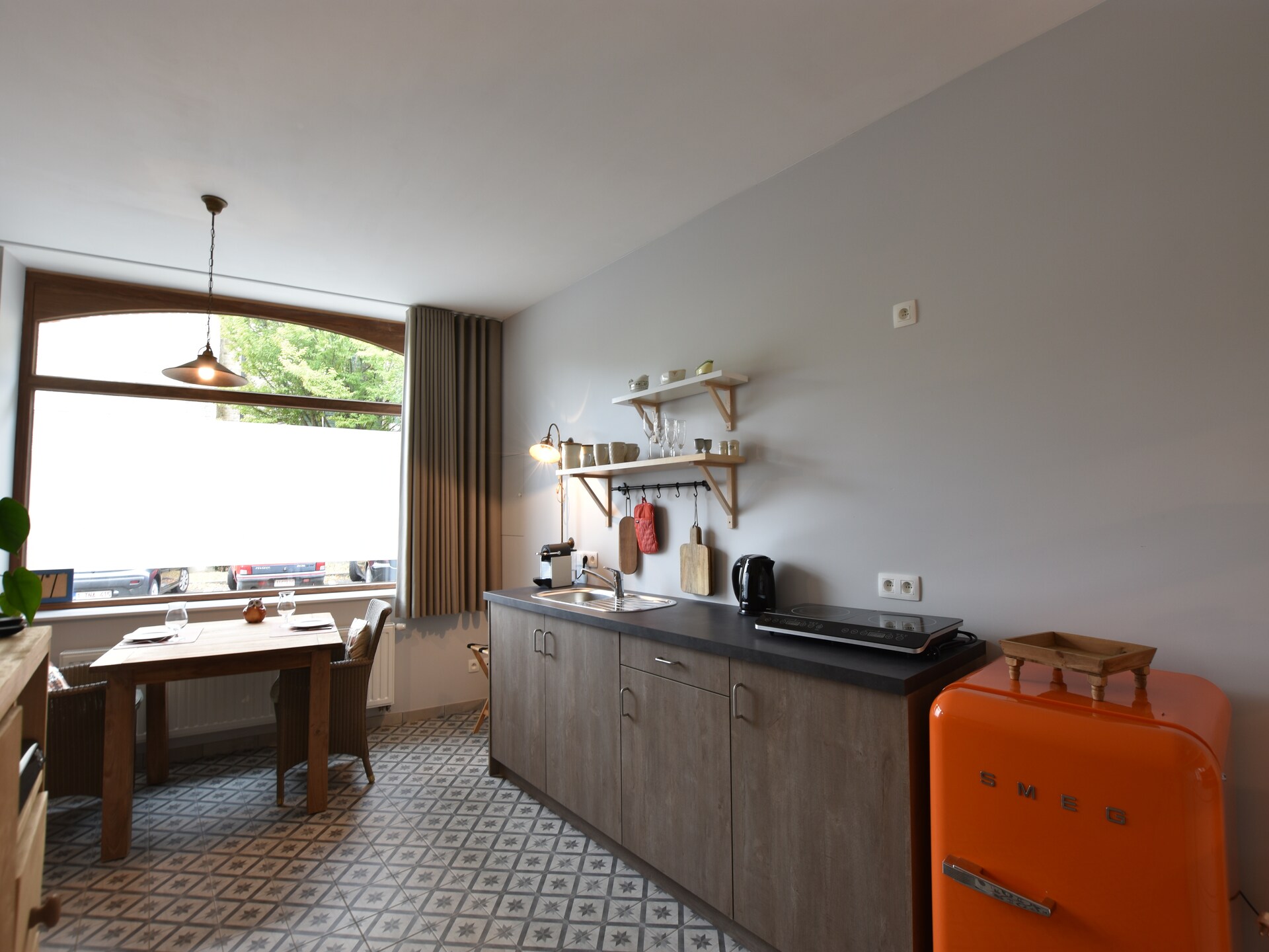 In het centrum van Ieper: modern 2-persoons appartement met eigen tuin - foto 11