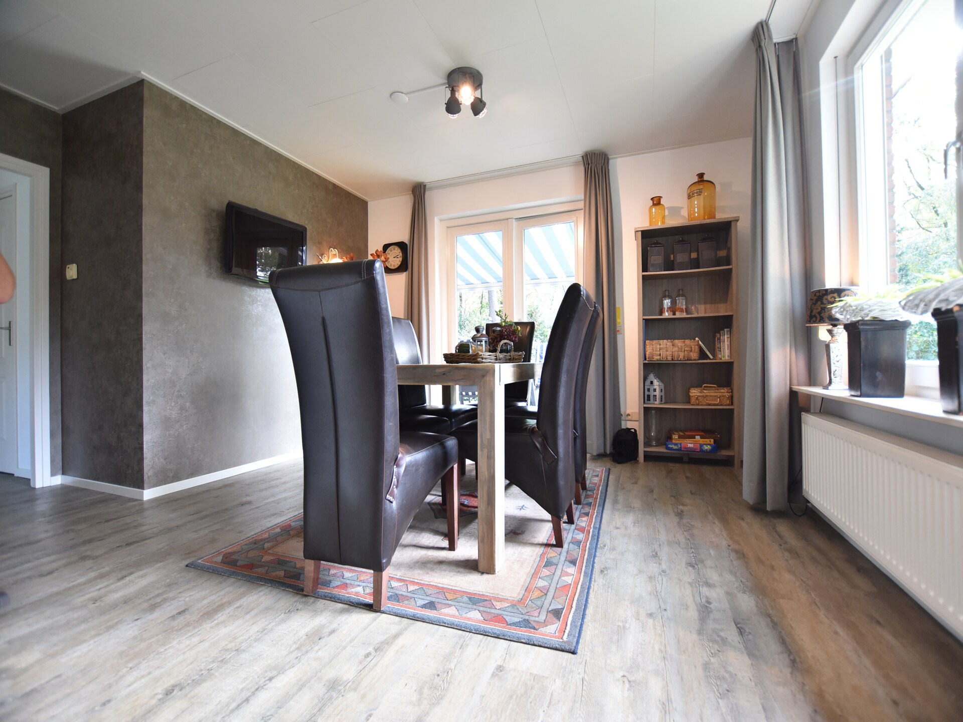 Luxe vrijstaande wellnessbungalow met serre aan de rand van Twente - foto 11