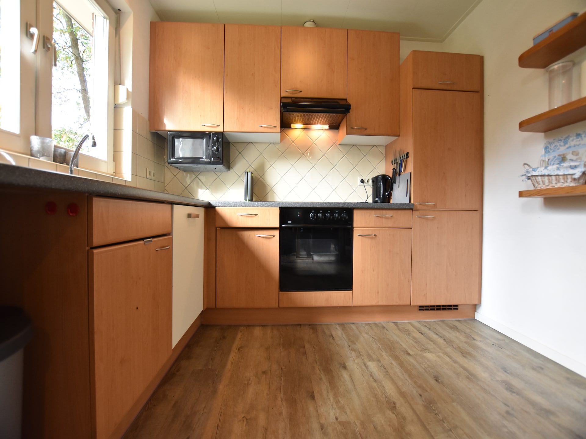 Luxe vrijstaande wellnessbungalow met serre aan de rand van Twente - foto 12