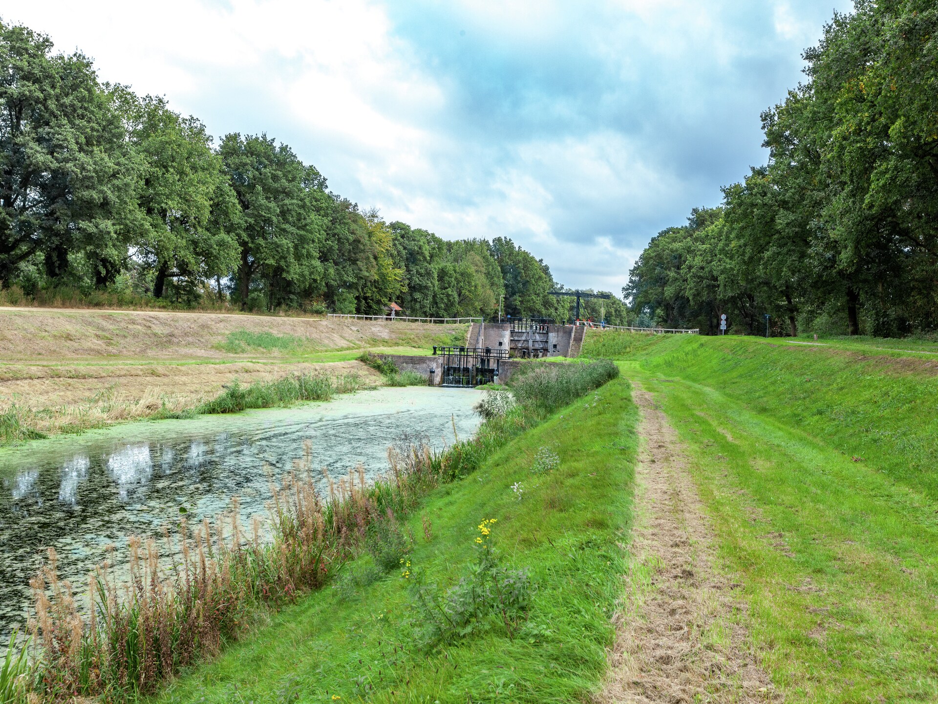 Luxe vrijstaande wellnessbungalow met serre aan de rand van Twente - foto 28