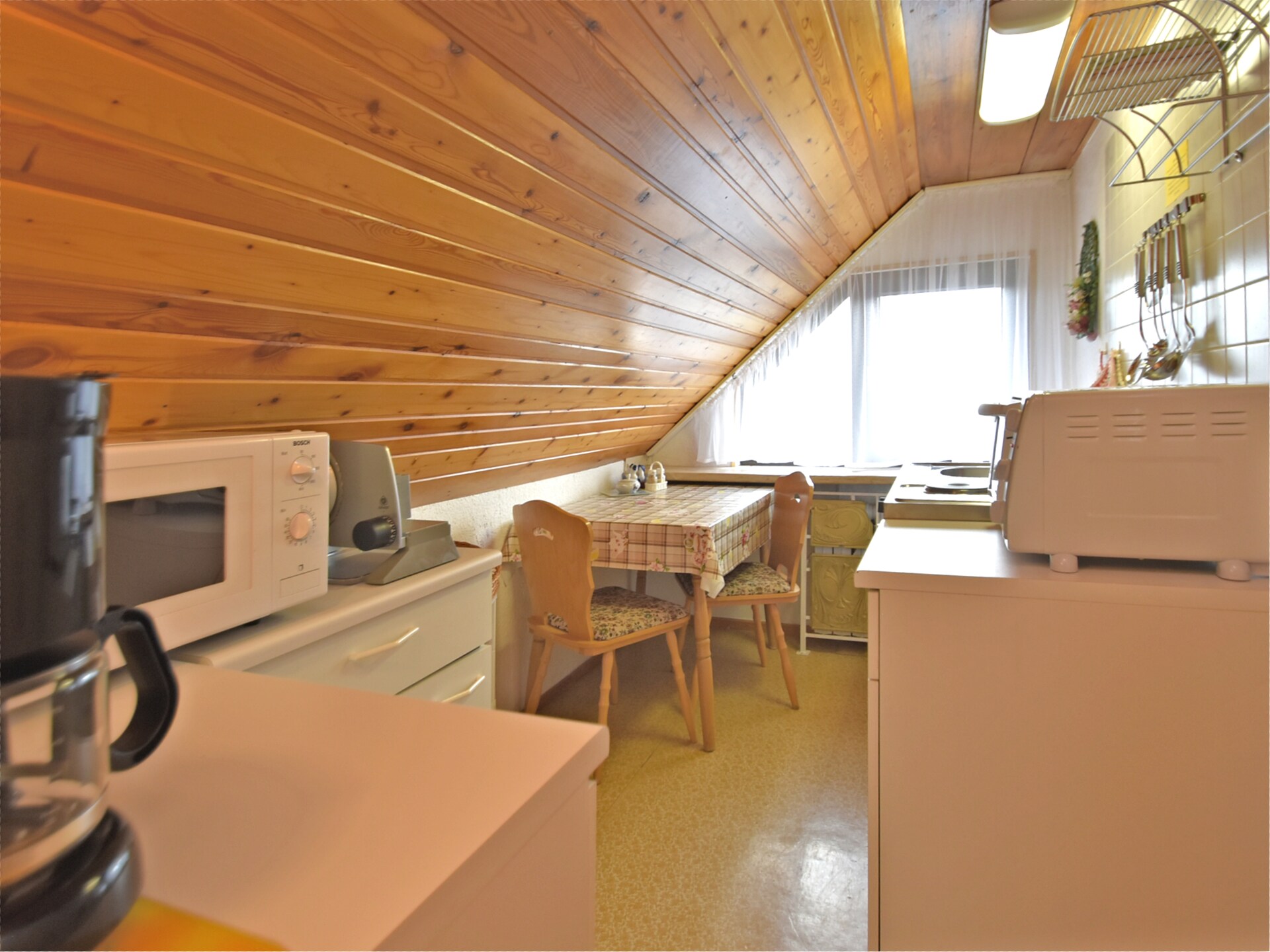 Knus appartement in Frauenwald aan het Thüringer Woud, 100m van skilift - foto 7