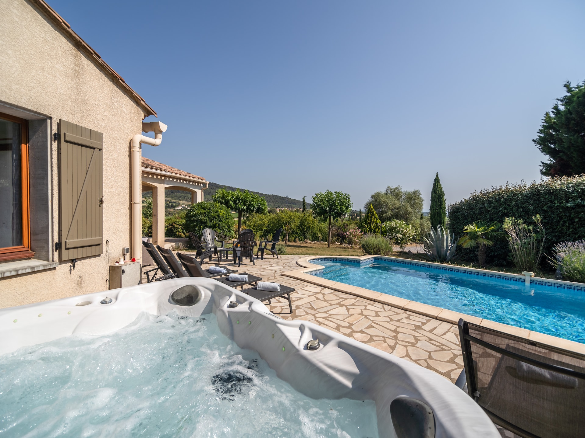 6-persoons villa met privézwembad in Beaufort - foto 8