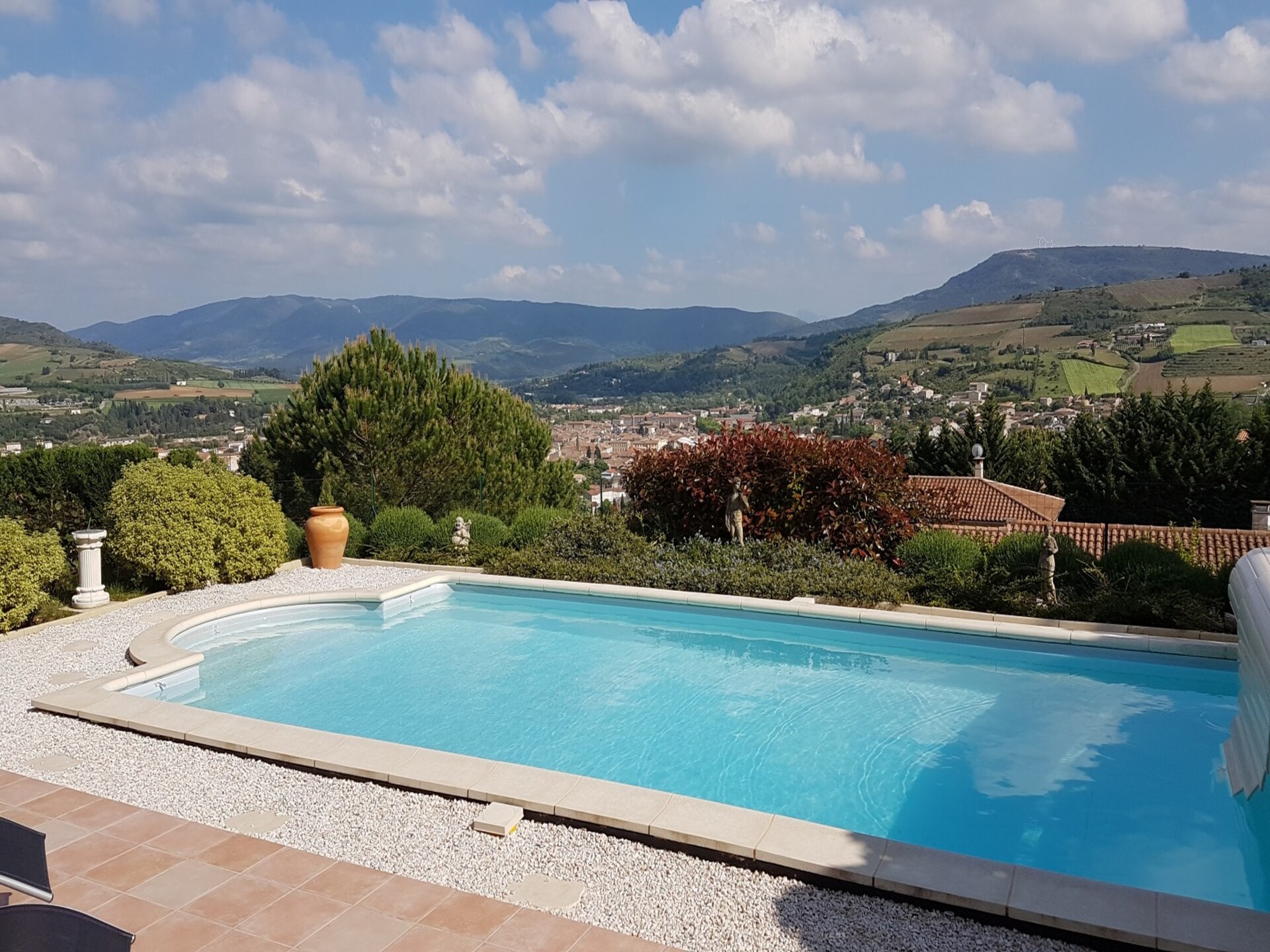Villa Tranquille: Luxe villa met privézwembad en panoramisch uitzicht in Limoux - foto 2