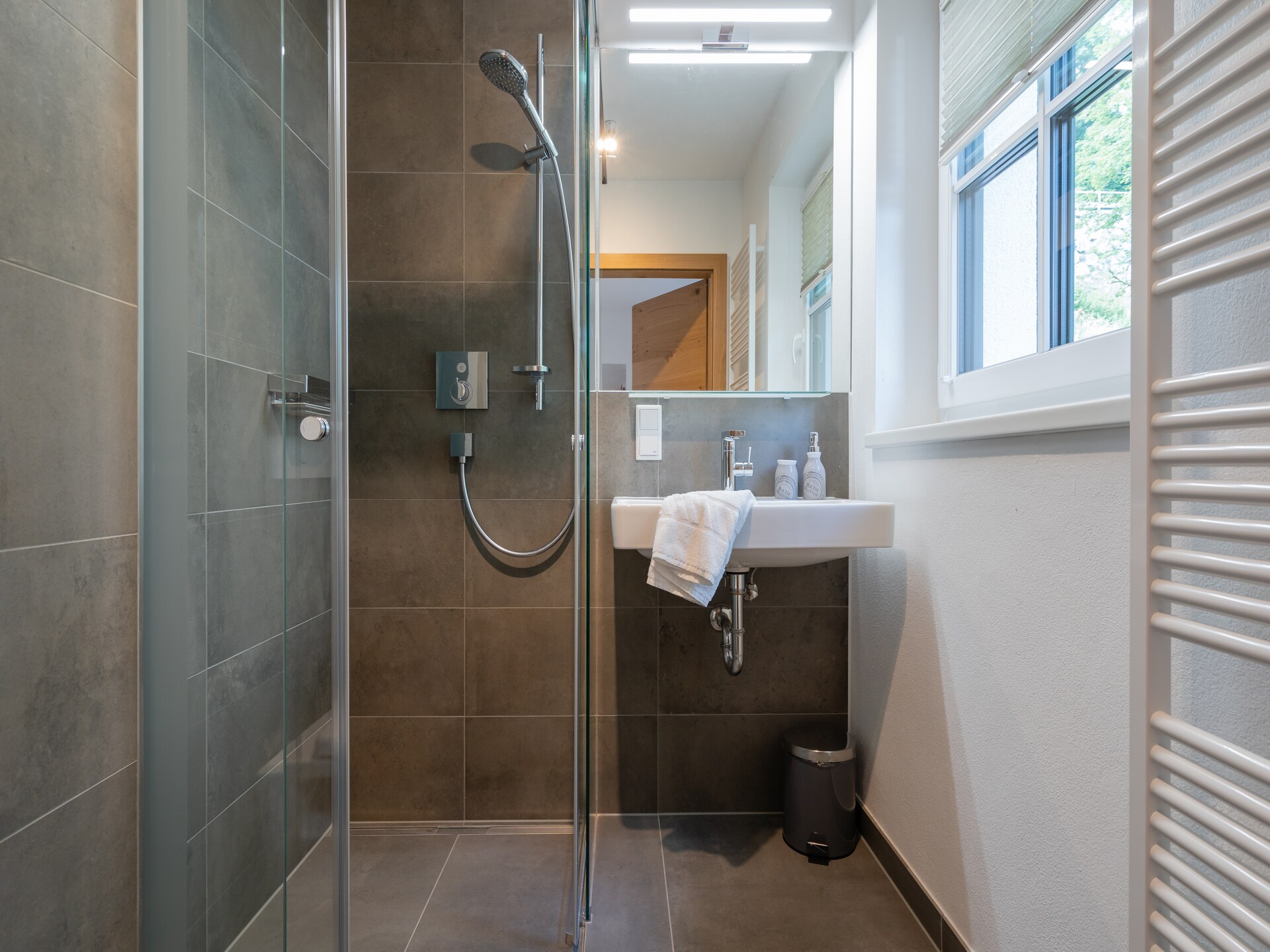 Ruim premium chalet voor 10 personen met sauna nabij Hochkönig - foto 13