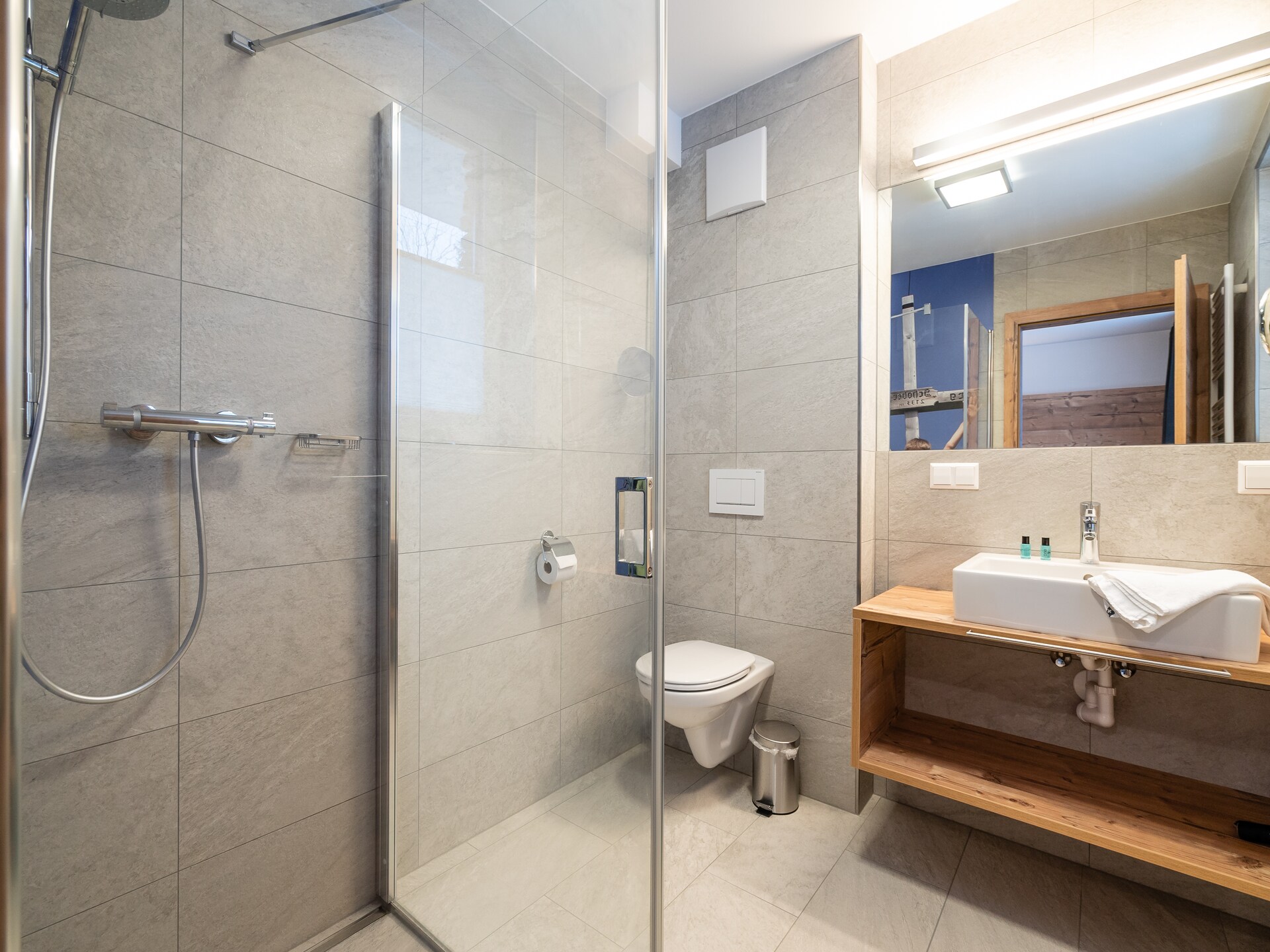 Luxe 10-persoons chalet aan de Taurach bij Mauterndorf, 450m van de skilift - foto 16