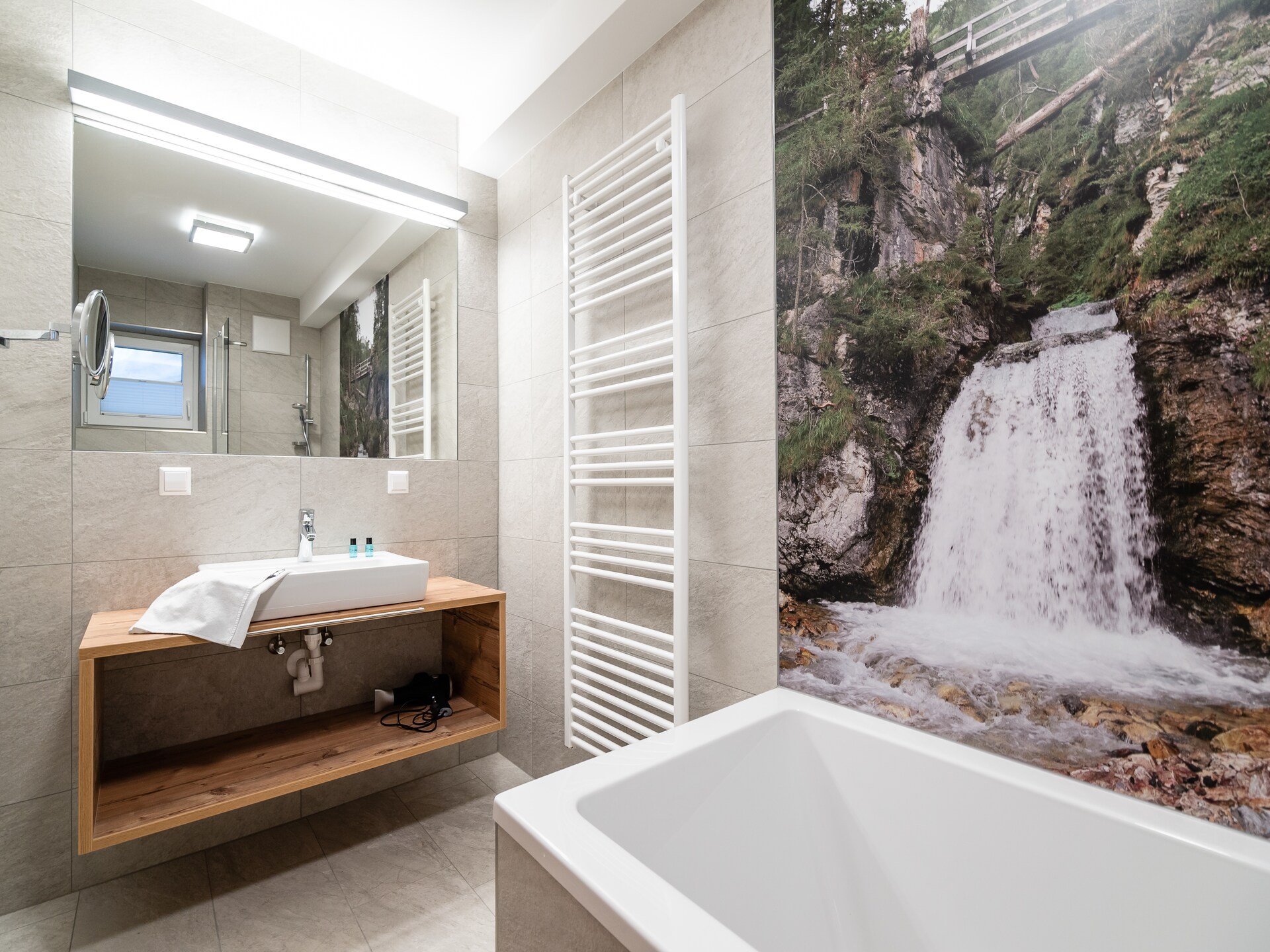 Luxe 10-persoons chalet aan de Taurach bij Mauterndorf, 450m van de skilift - foto 14