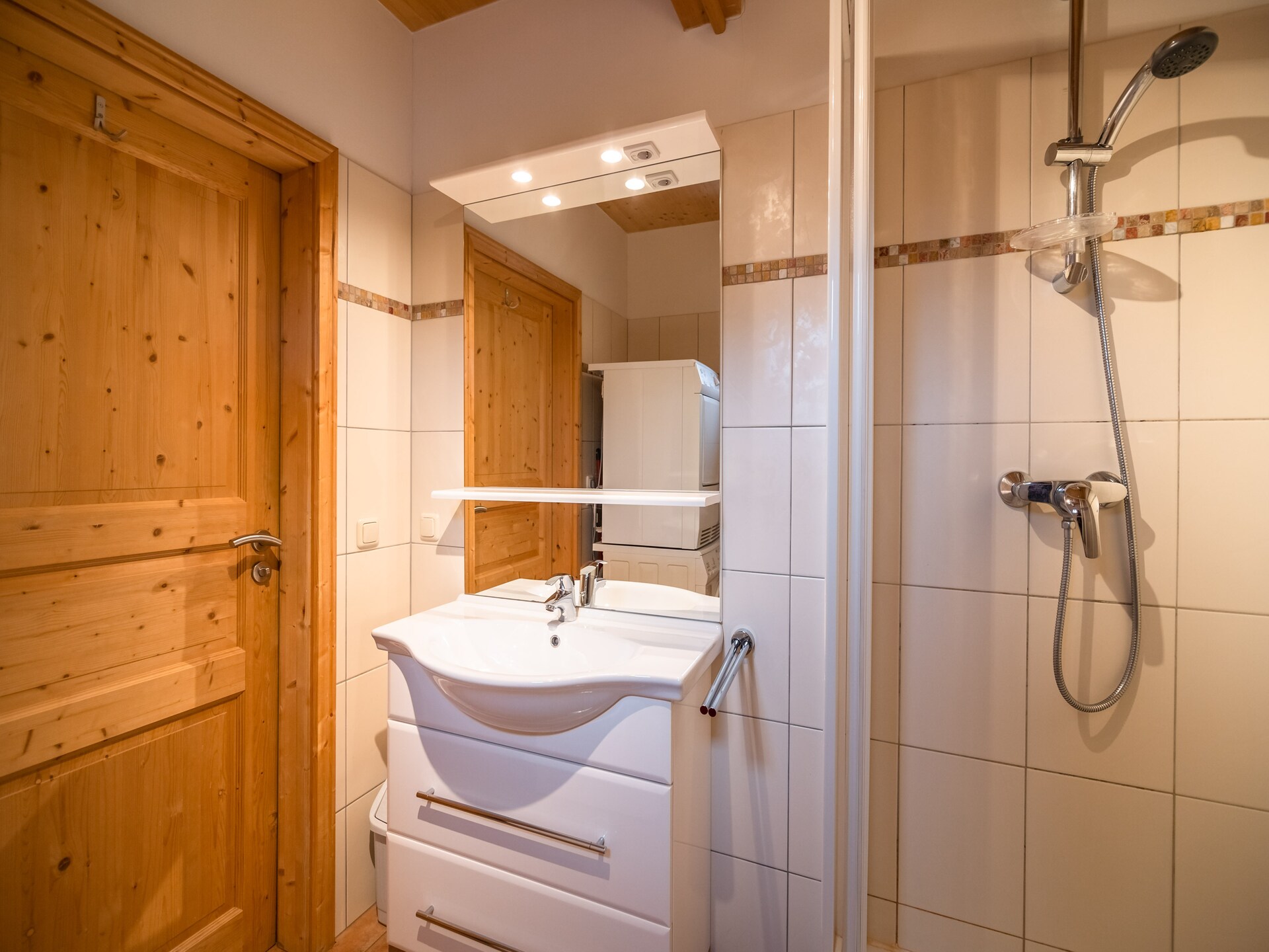 Ruim chalet voor 8 personen aan de piste in St. Georgen ob Murau - foto 25