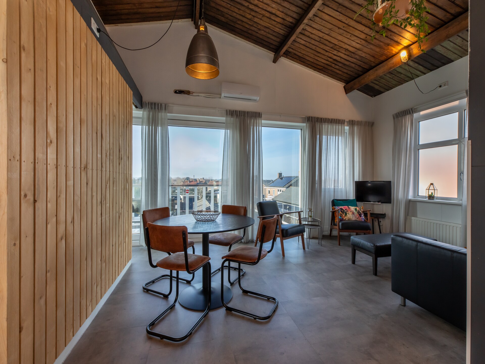 Pleinzicht 6c: Modern appartement in hartje Koudekerke met zonnig balkon - foto 3