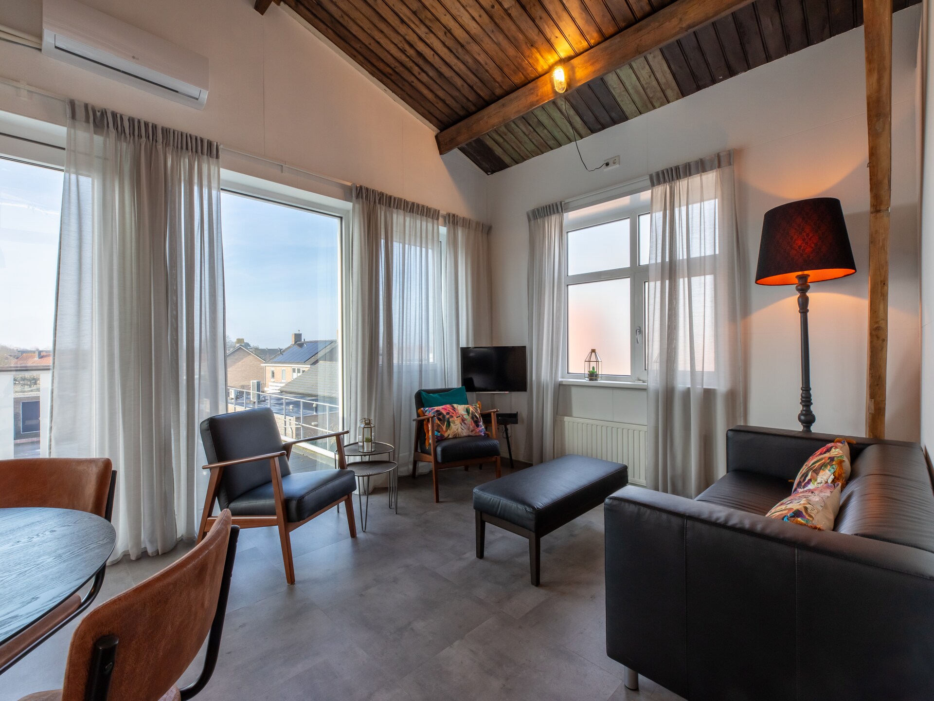 Pleinzicht 6c: Modern appartement in hartje Koudekerke met zonnig balkon - foto 6