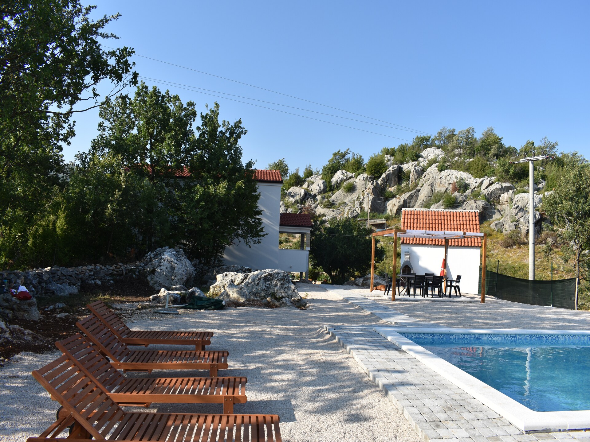 Ruime vrijstaande villa met privézwembad aan de rivier in Neorić - foto 29