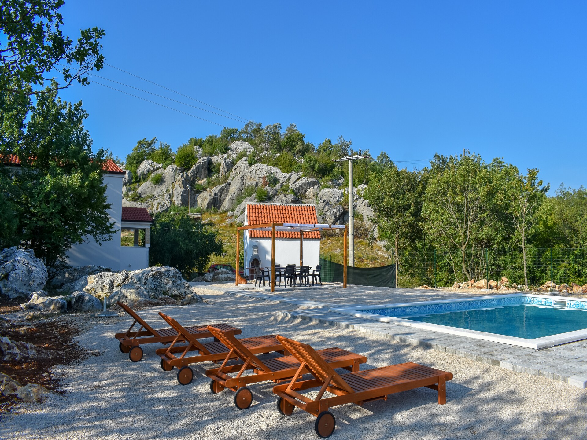 Ruime vrijstaande villa met privézwembad aan de rivier in Neorić - foto 22