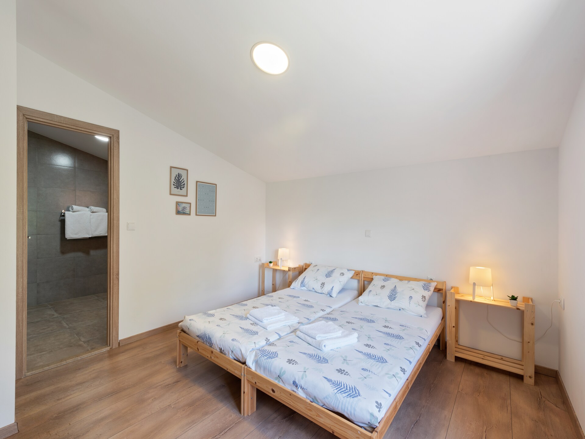 Ruime vrijstaande villa met privézwembad aan de rivier in Neorić - foto 13