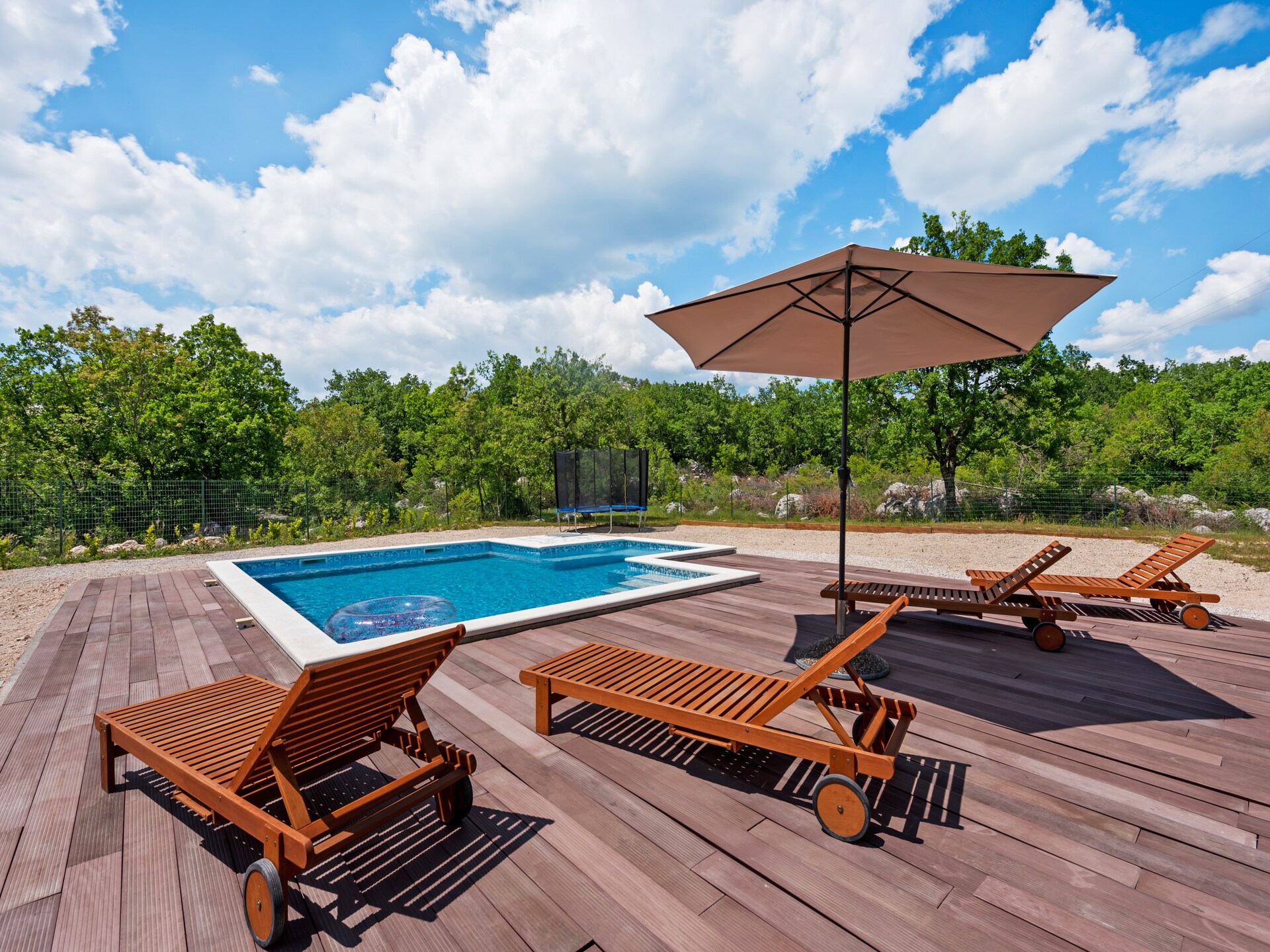 Ruime vrijstaande villa met privézwembad aan de rivier in Neorić - foto 25
