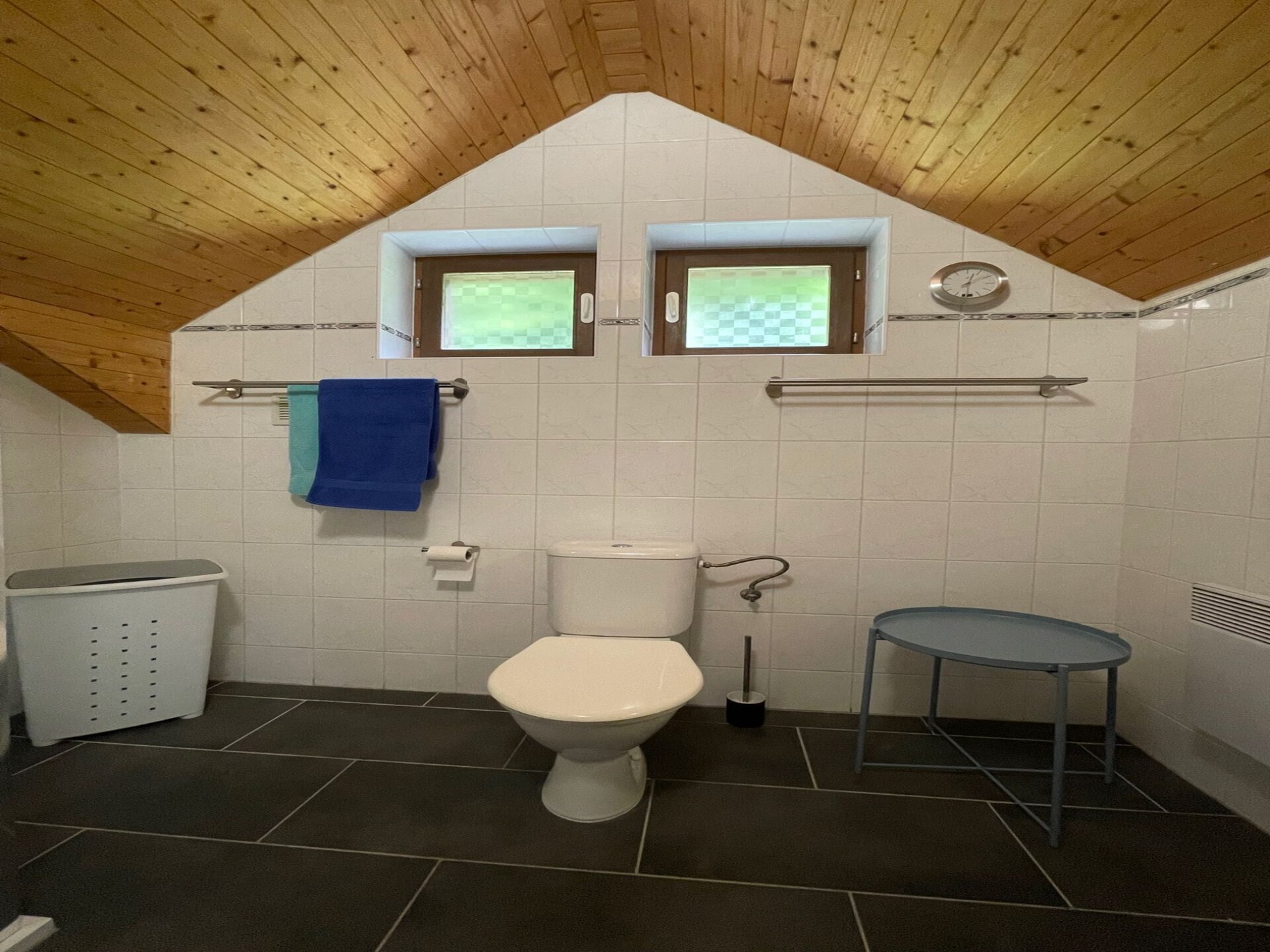 Vrijstaand chalet aan de golfbaan in de bergen van Noord-Bohemen - foto 20