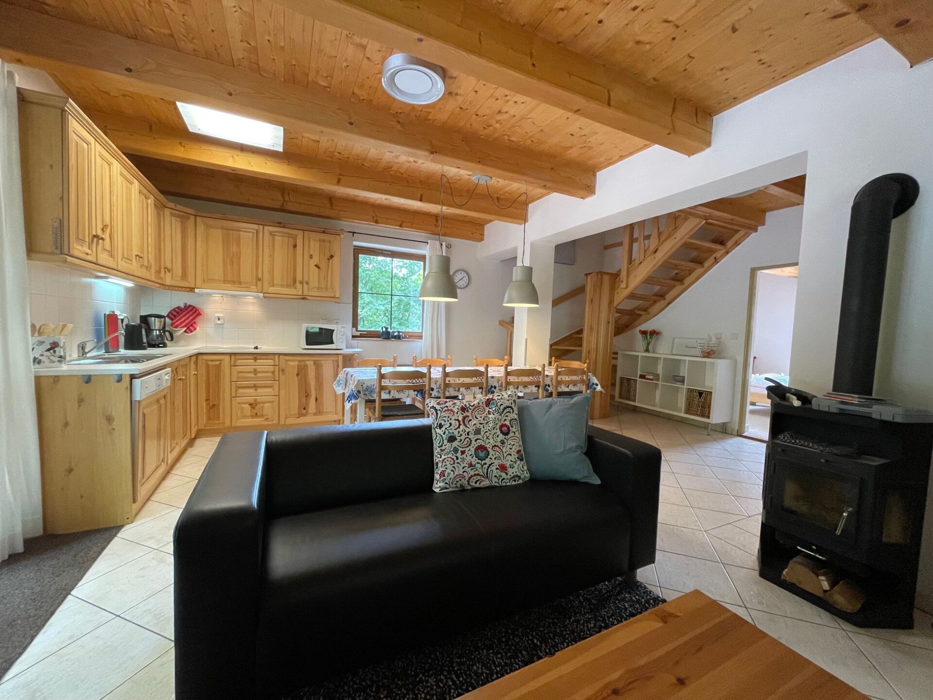 Vrijstaand chalet aan de golfbaan in de bergen van Noord-Bohemen - foto 12