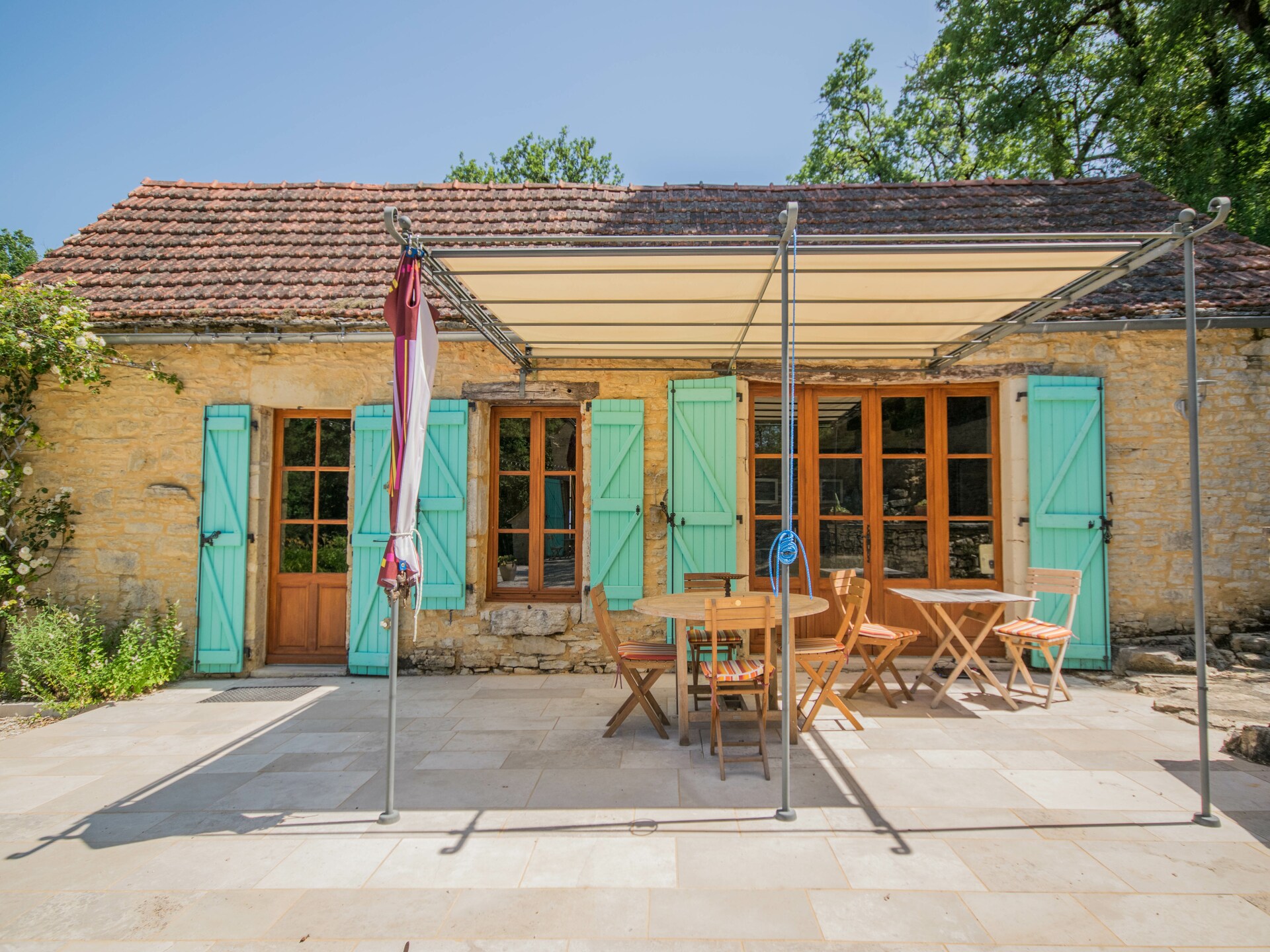 Landhuis met privézwembad en panoramisch uitzicht in Lavercantière - foto 2