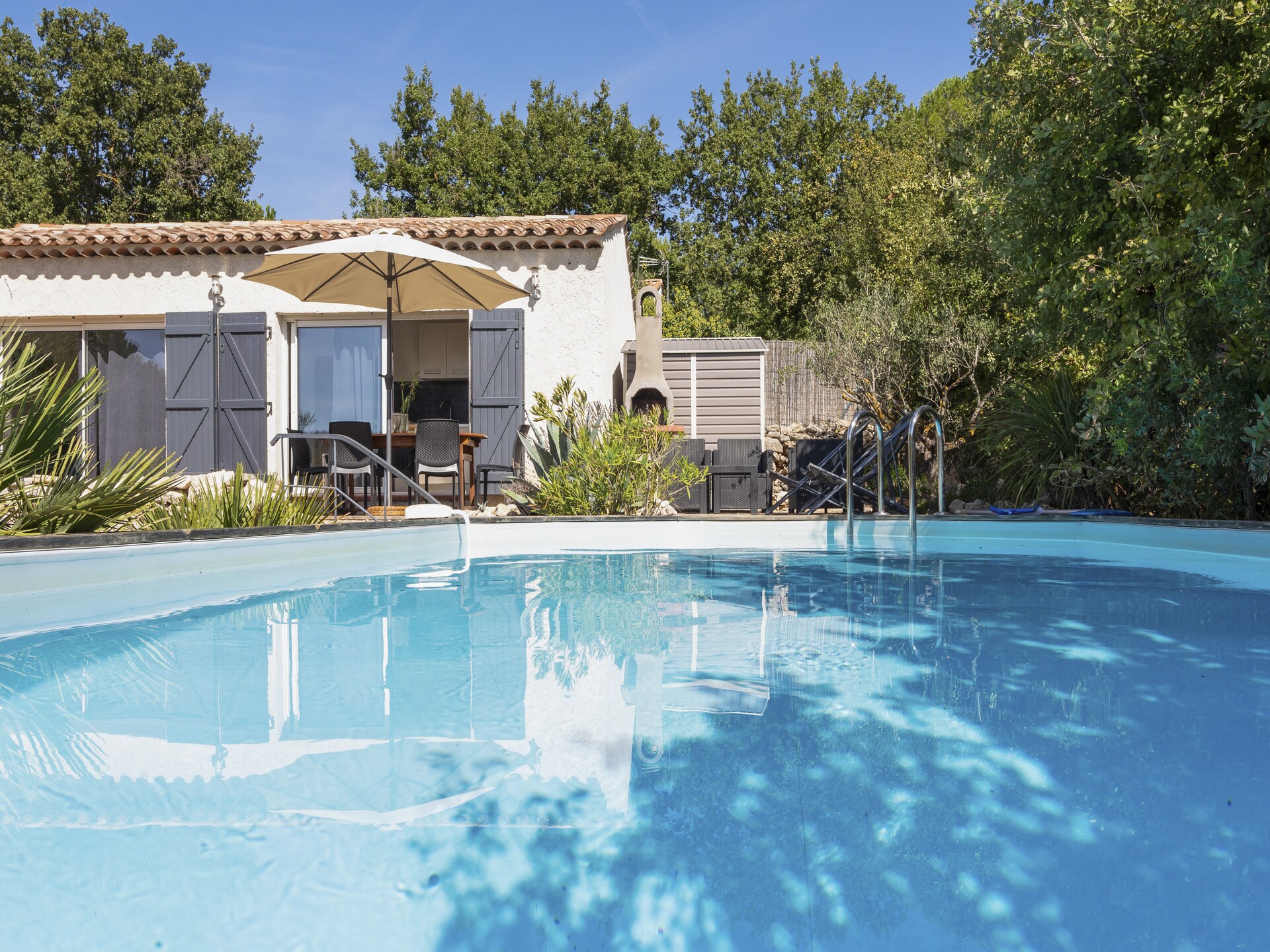 Vrijstaand vakantiehuis met privézwembad aan de golfbaan in Brignoles - foto 3