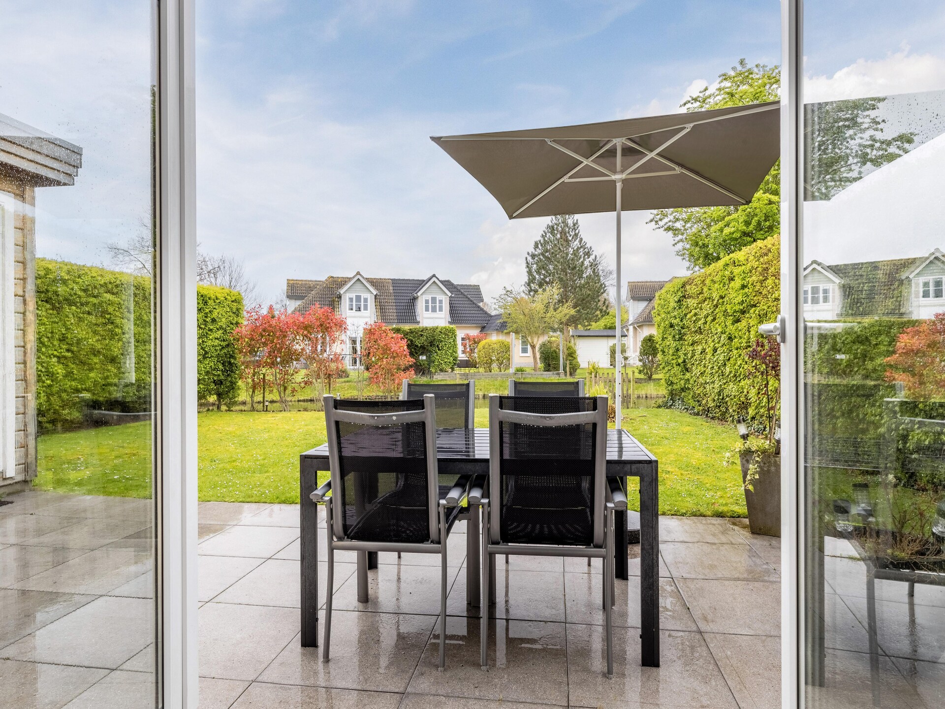 Vrijstaande villa aan de Zeeuwse kust met tuin, hond welkom - foto 17