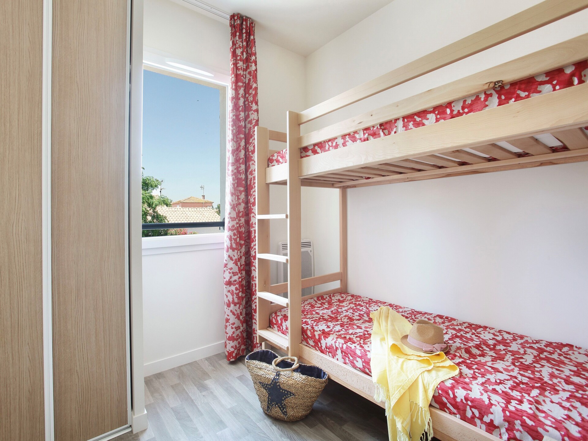Modern appartement voor 6 personen in Aïgues Mortes - foto 9