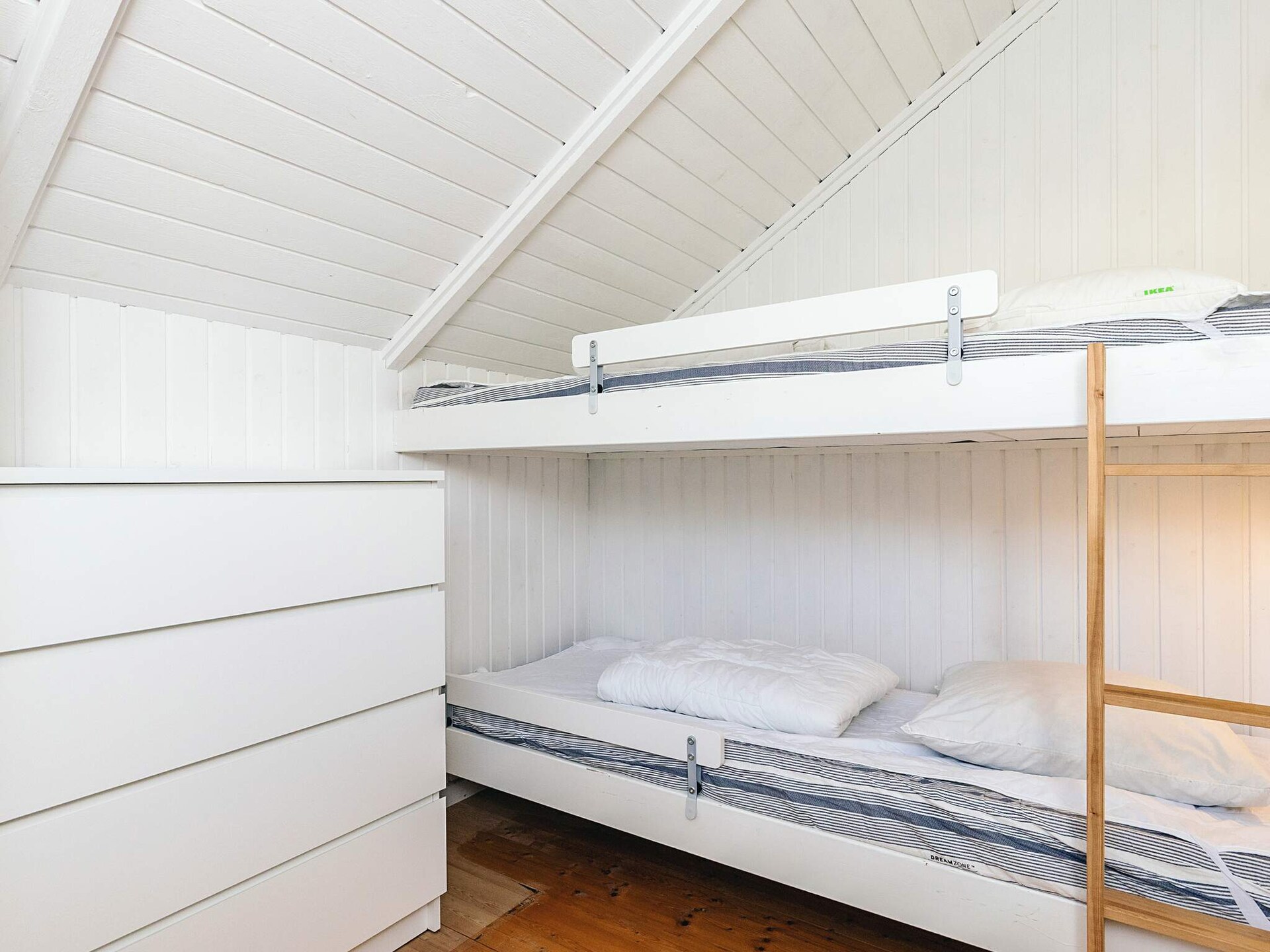 Licht vakantiehuis met annex vlakbij het strand van Ålbæk - foto 9