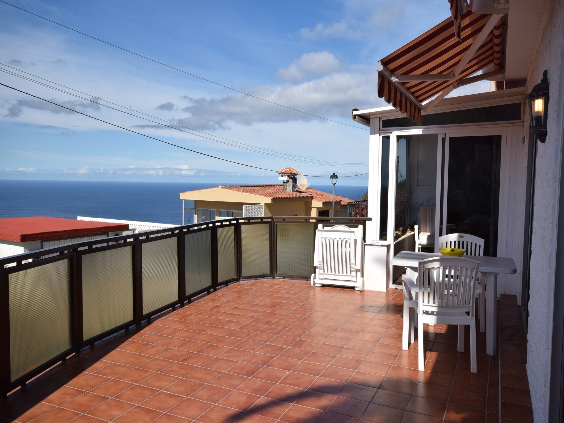 Vrijstaand vakantiehuis Mesa del Mar met zeezicht en 3 terrassen - foto 13