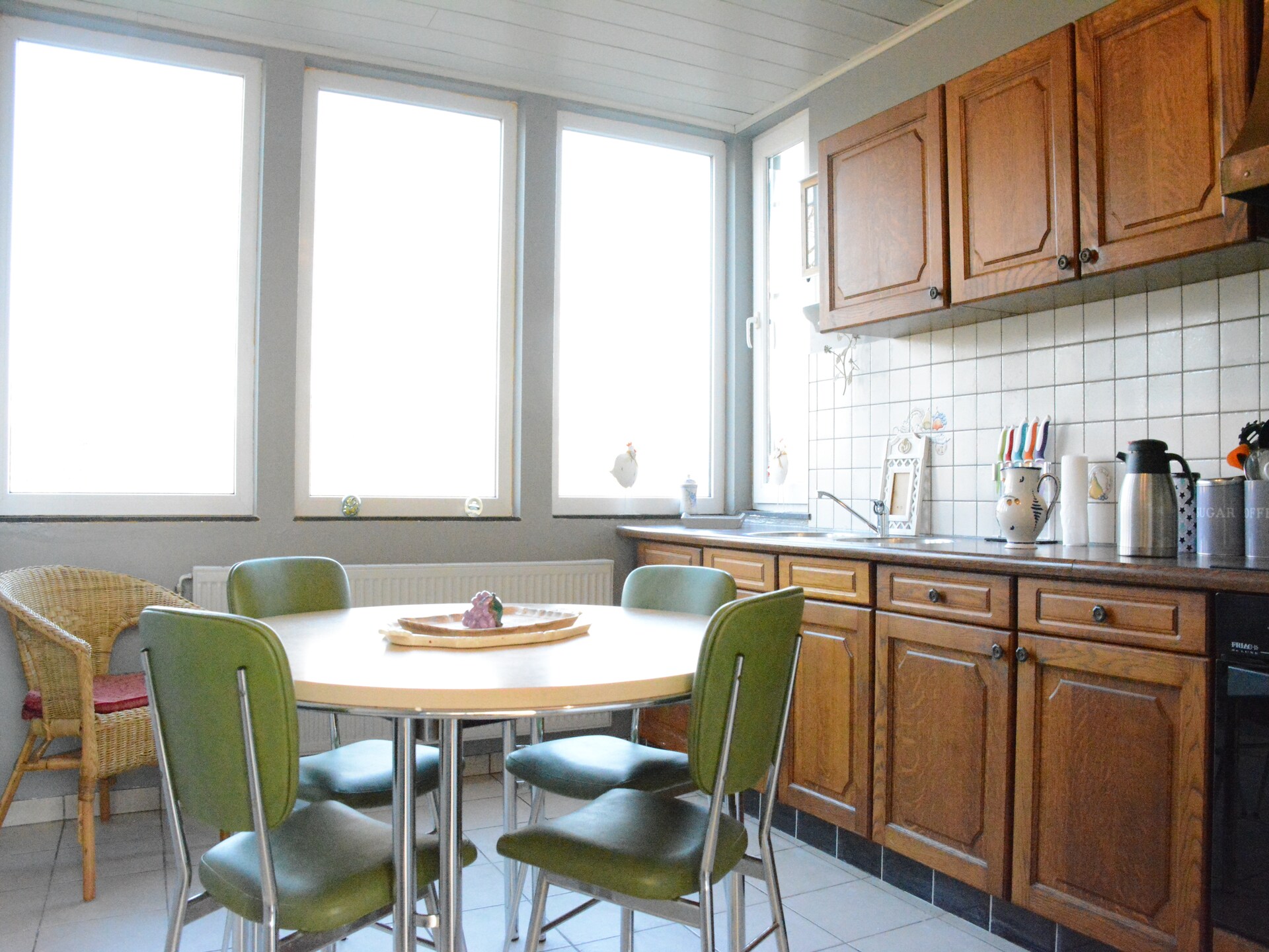 In het centrum van Pondrôme: 9-persoons vakantiehuis in voormalig station - foto 9