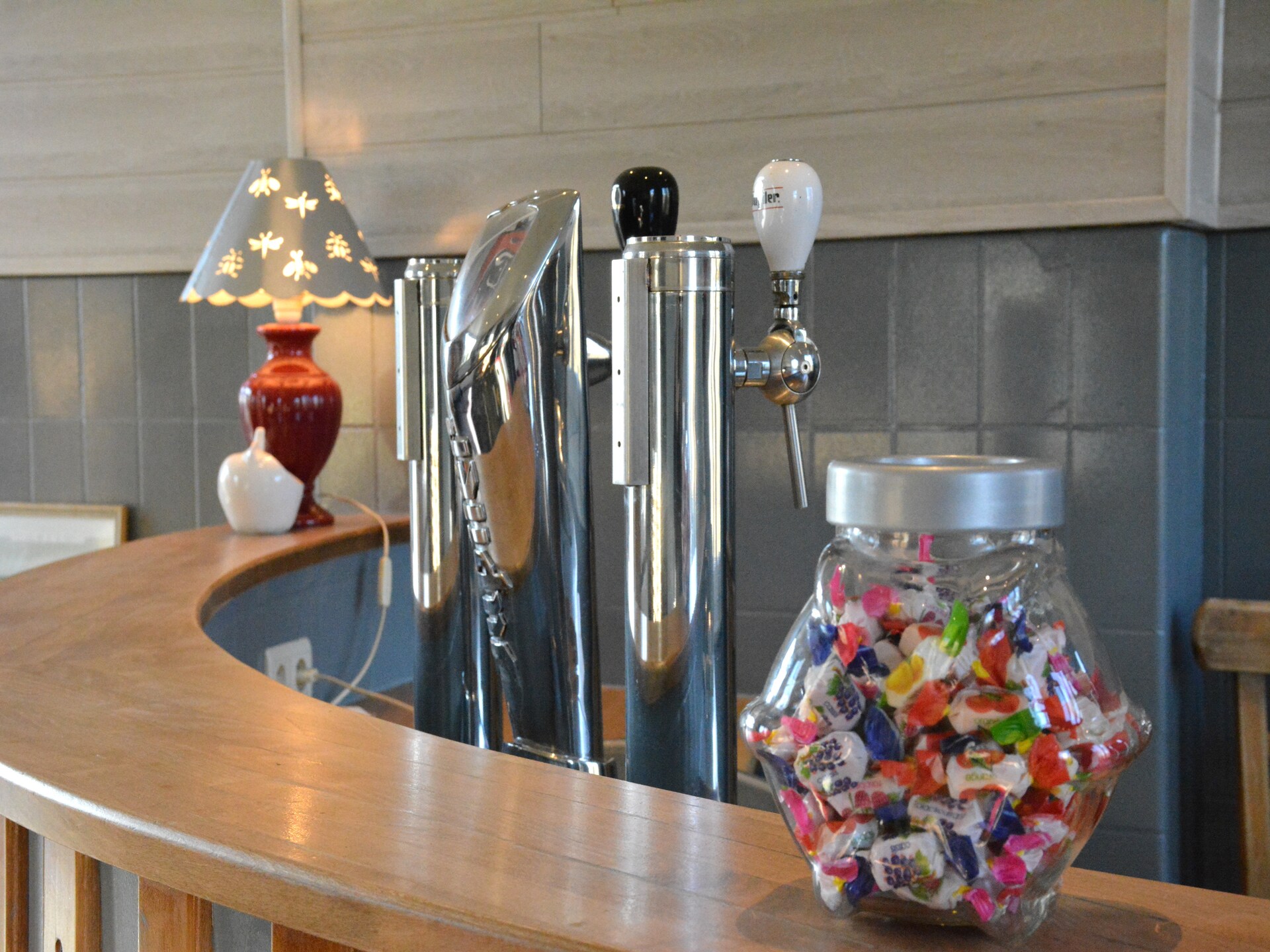 In het centrum van Pondrôme: 9-persoons vakantiehuis in voormalig station - foto 39