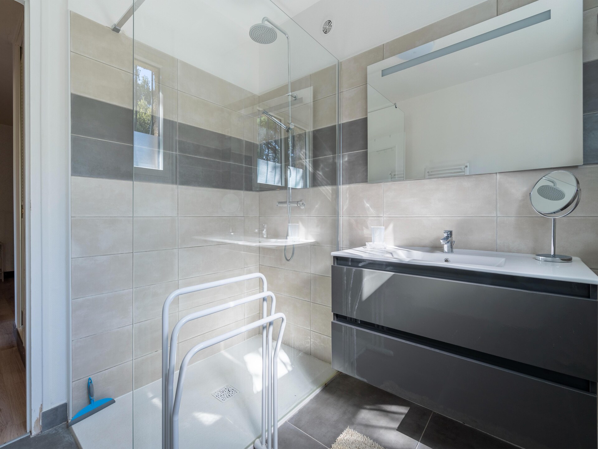 Villa L'Oustal: Ruim familieparadijs met privézwembad in Vieussan - foto 23