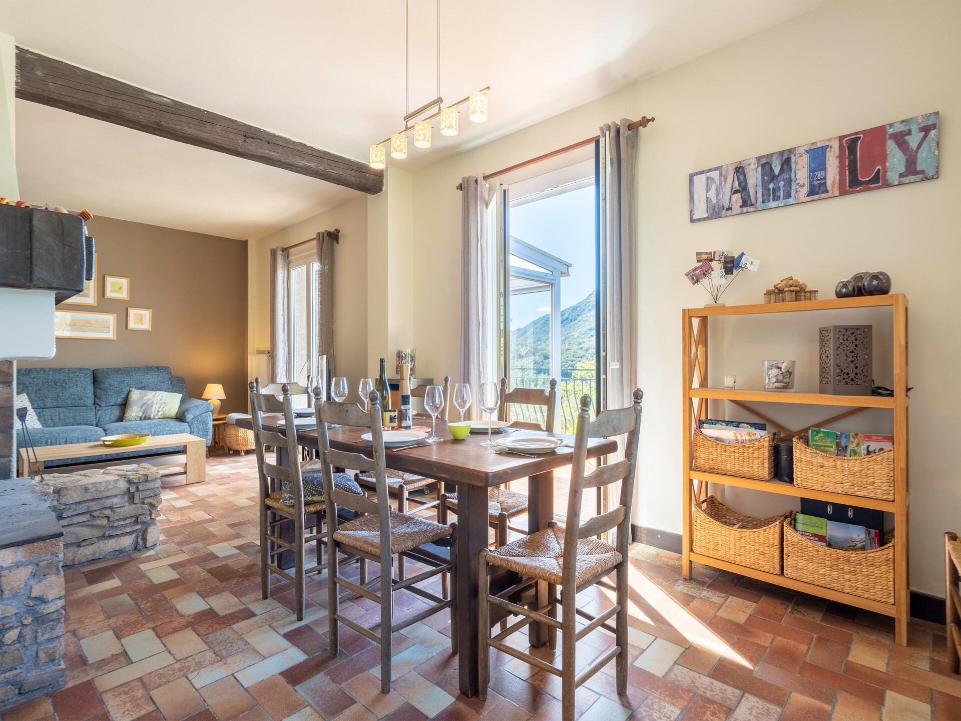 Villa L'Oustal: Ruim familieparadijs met privézwembad in Vieussan - foto 2