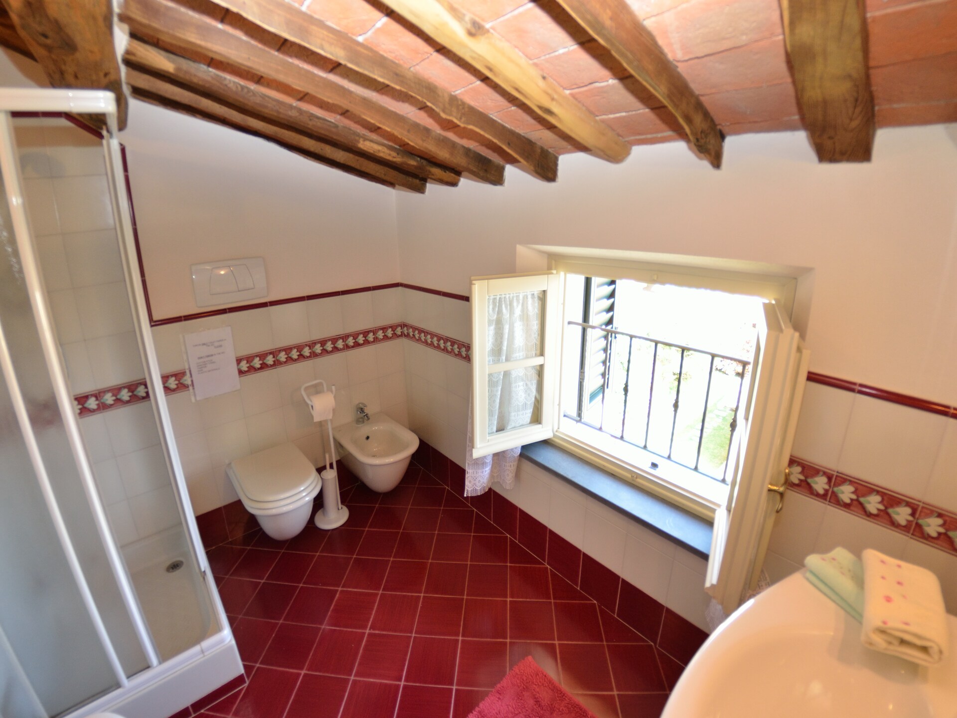 Romantisch vakantiehuis Alda in Pescaglia met grote privétuin en wifi - foto 16